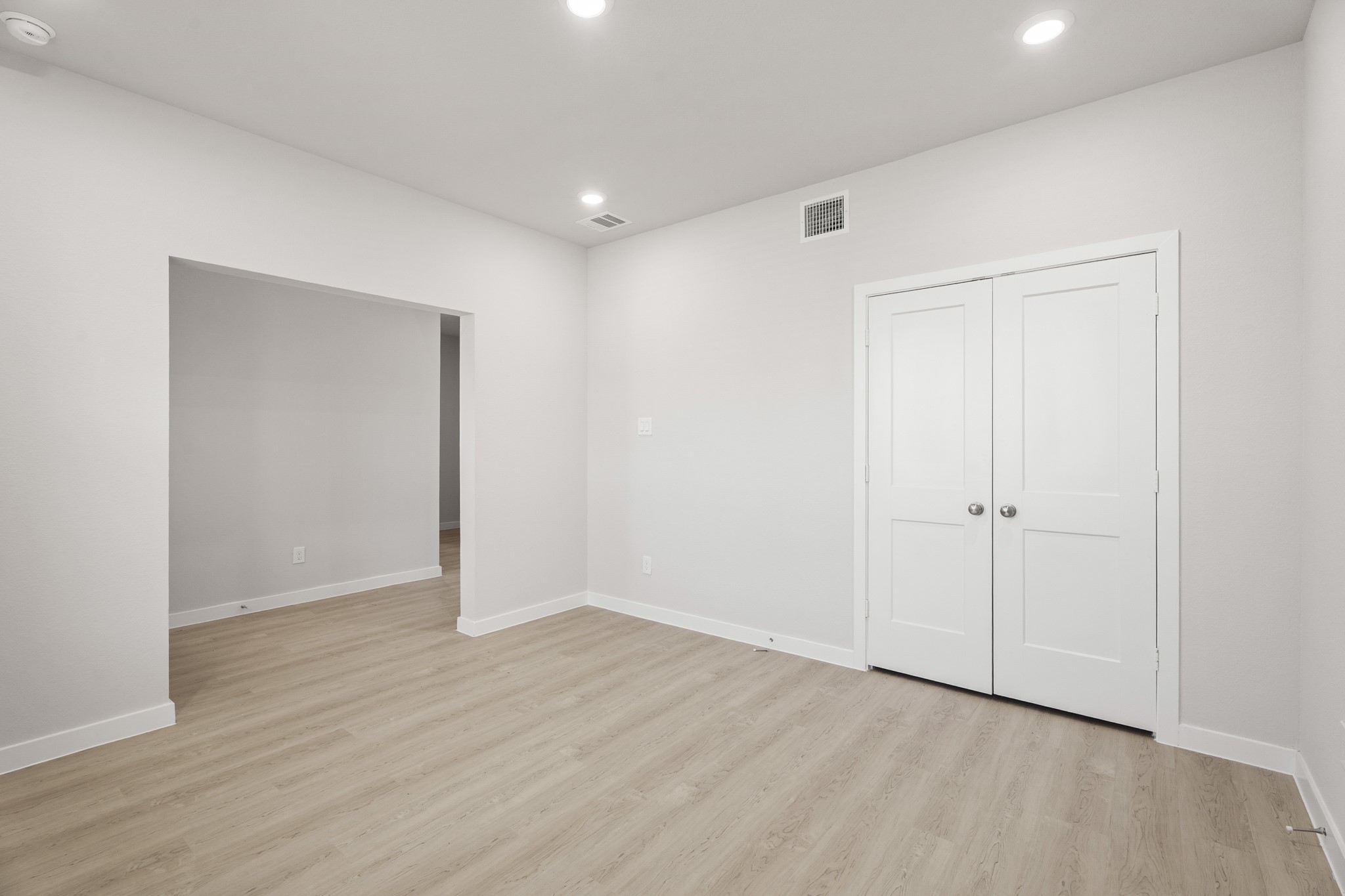 13214 Anchor Bay Drive Property Photo 20