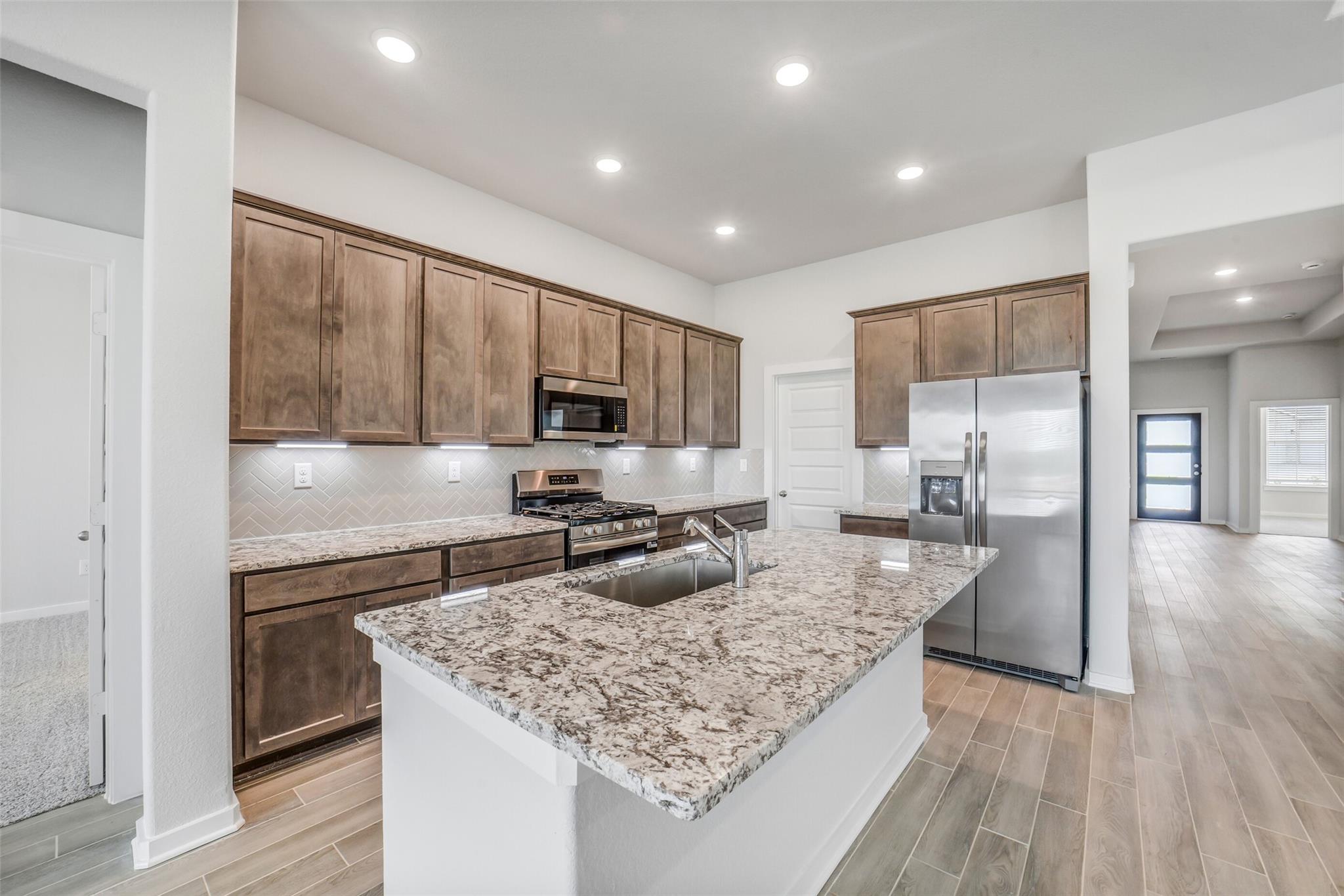 241 Harlingen Drive, Magnolia Tx 77354 Property Photo 18