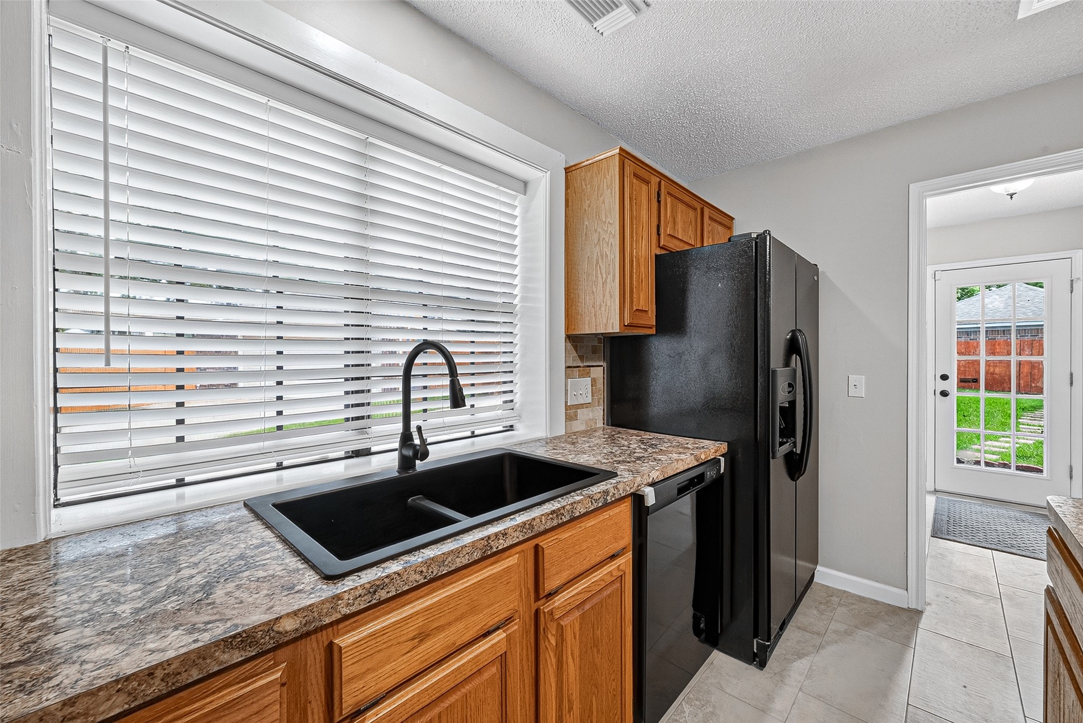 463 Province Place Drive Property Photo 9