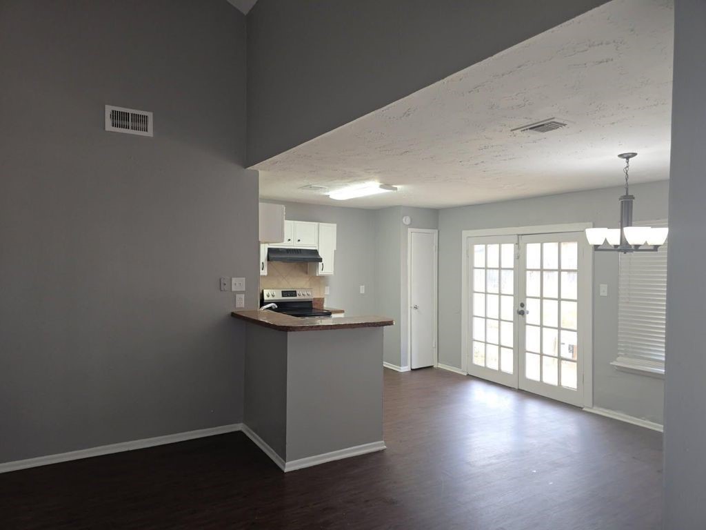 23926 Silversmith Lane Property Photo 1