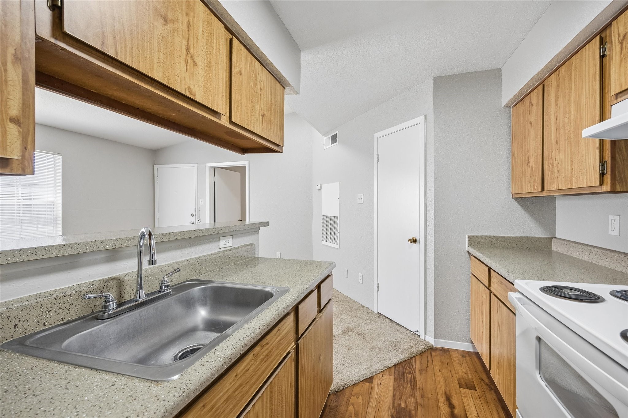 1660 W T C Jester Boulevard 1012 Property Photo 6