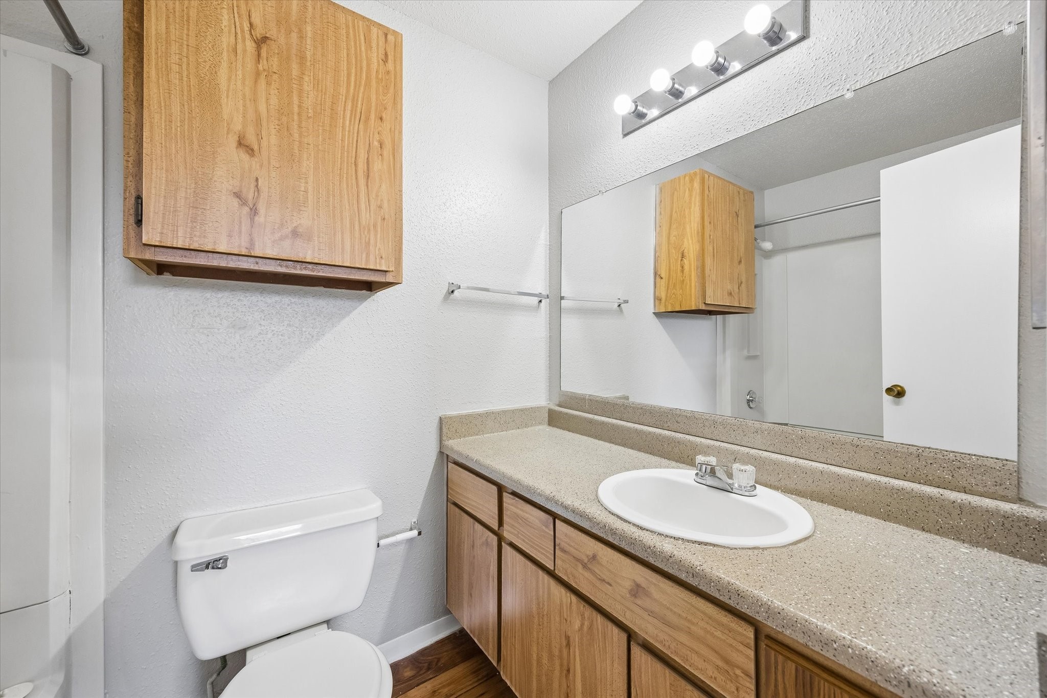 1660 W T C Jester Boulevard 1012 Property Photo 9