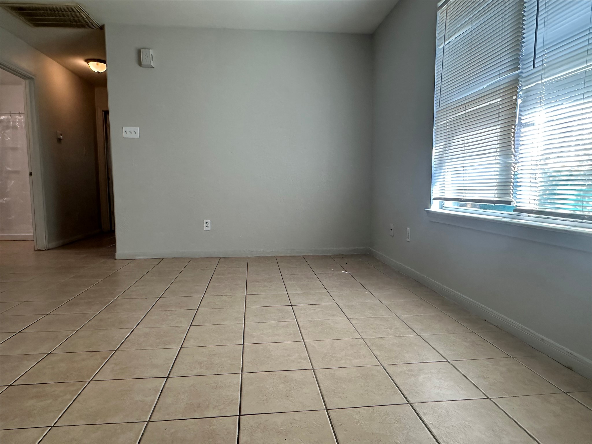 5434 Cherie Crest Court Property Photo 4
