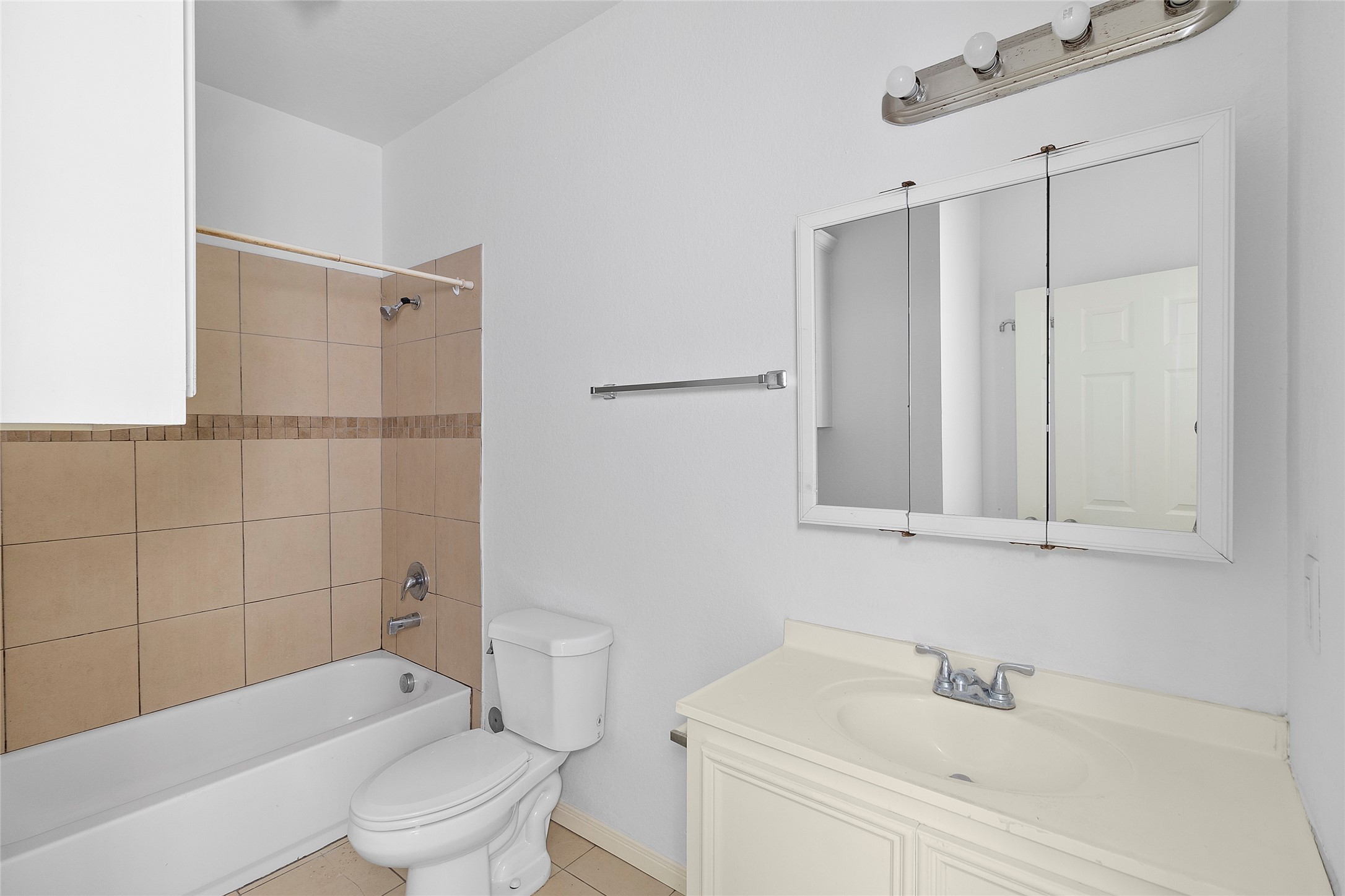 409 Beto St 5 Property Photo 13