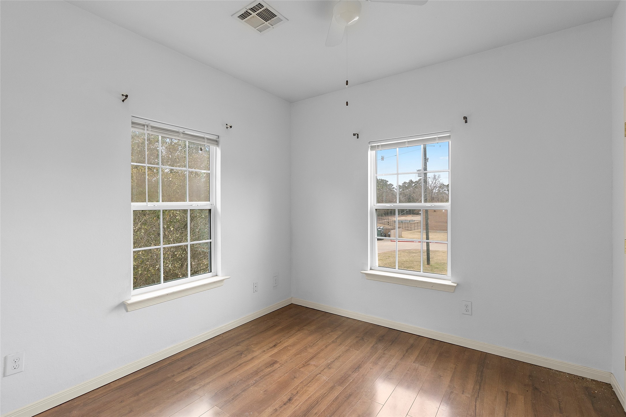 409 Beto St 5 Property Photo 14