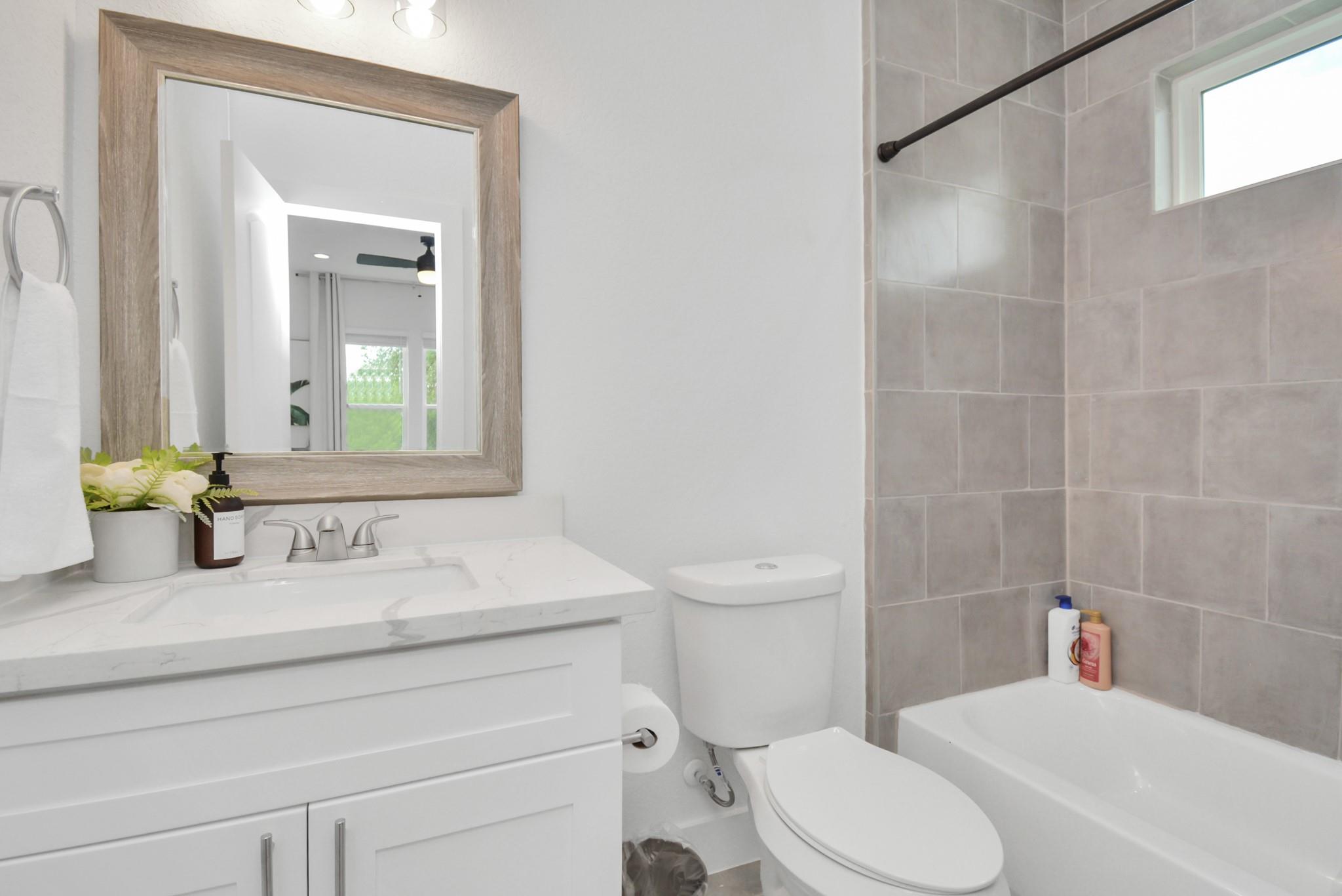 4605 Stassen Street B Property Photo 10