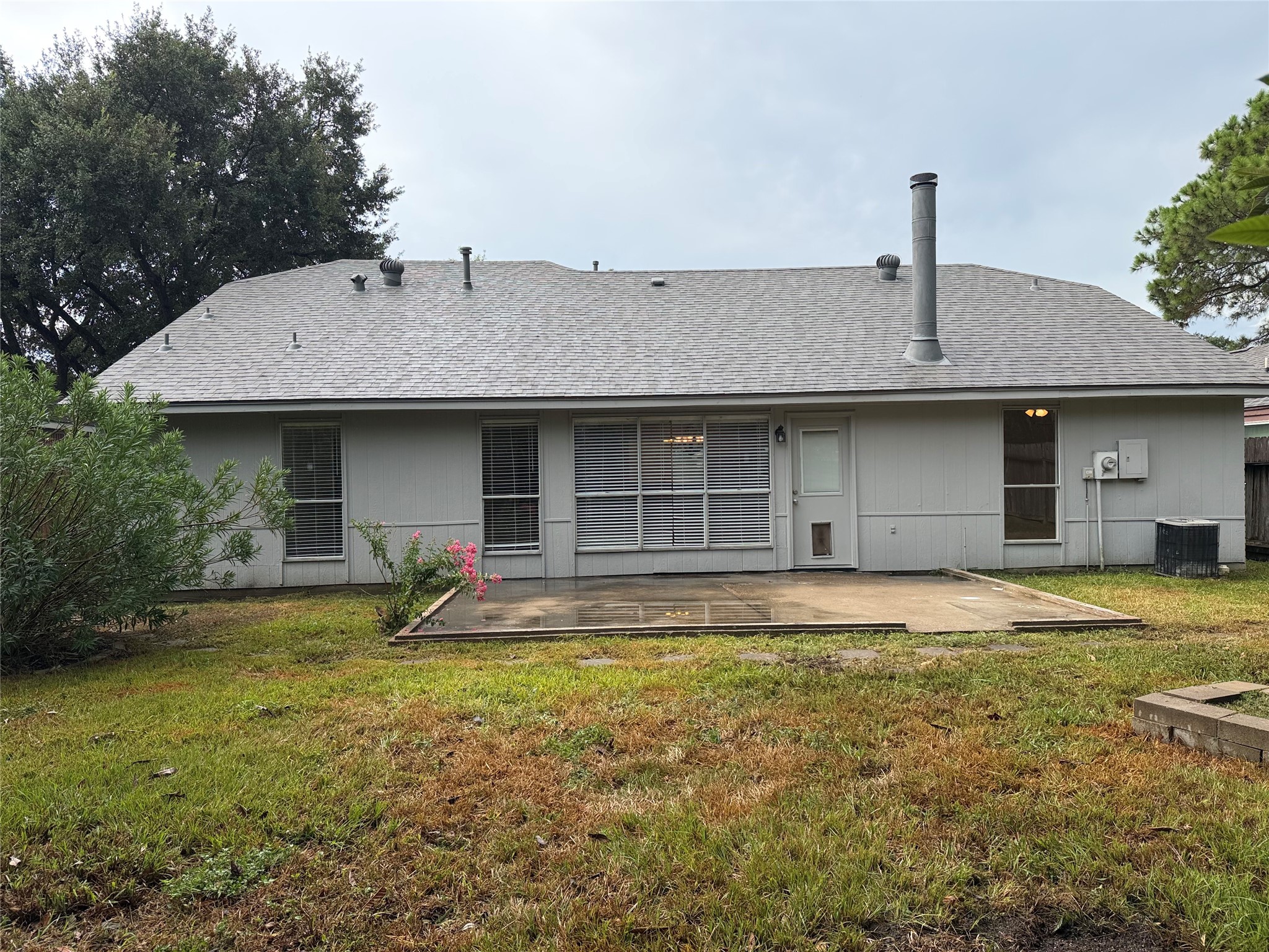 19414 Winding Branch Drive Property Photo 5