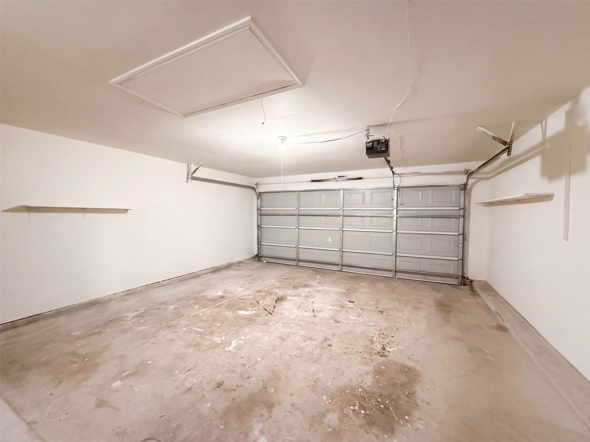19414 Winding Branch Drive Property Photo 13