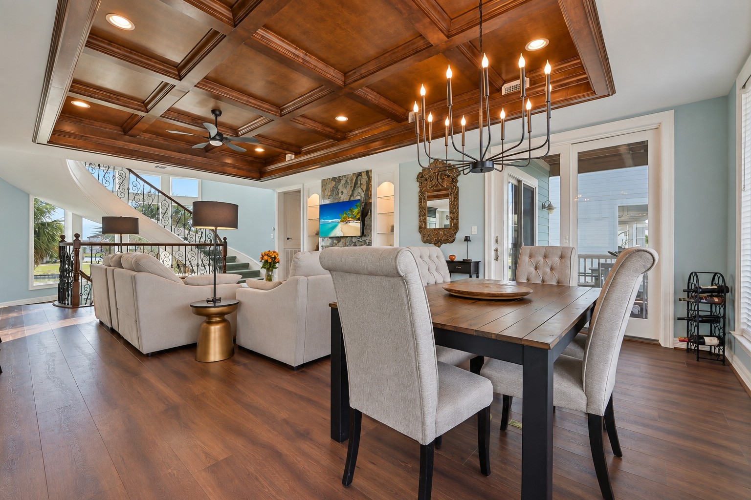 12 Fleming Property Photo 8