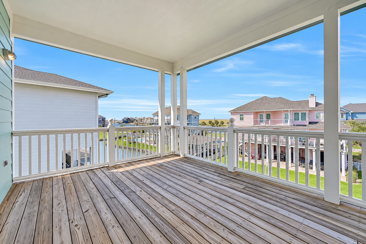12 Fleming Property Photo 27