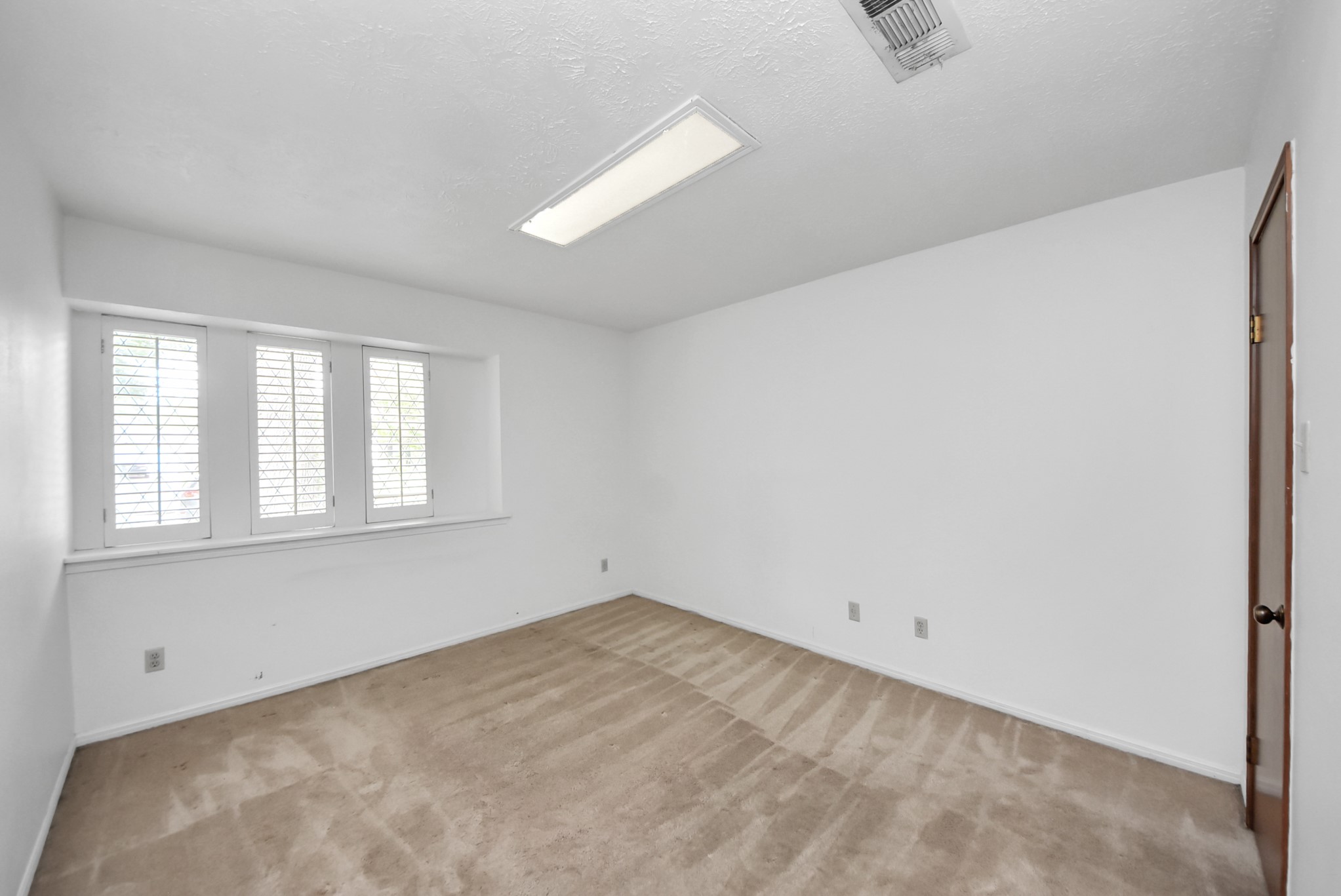 7510 Renmark Drive Lane Property Photo 19