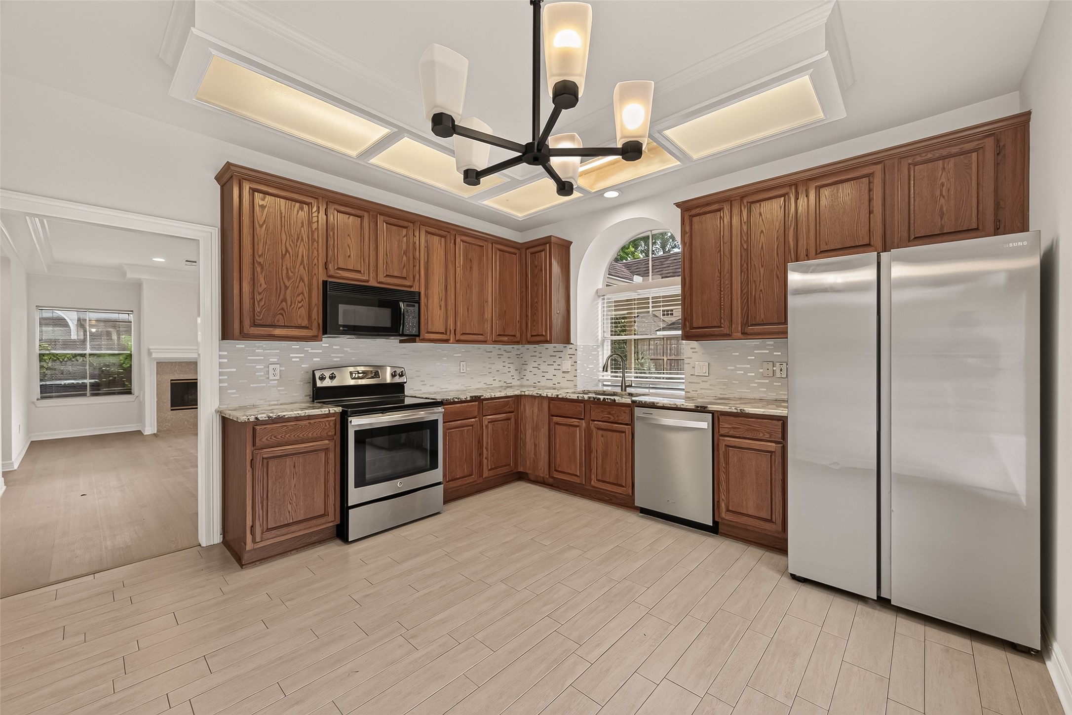 14139 Swallowfield Drive Property Photo 17