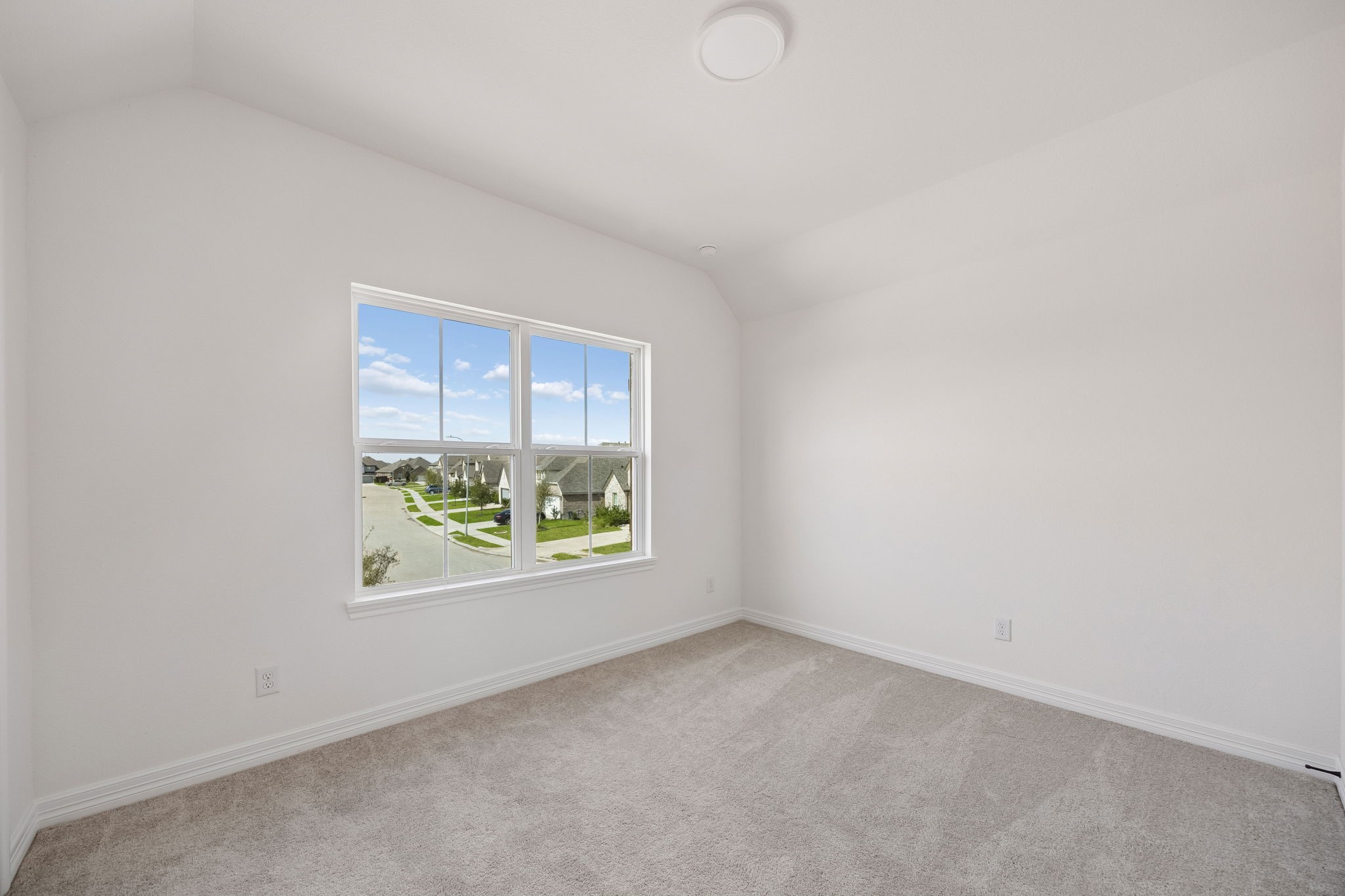 507 Selaura Drive Property Photo 20