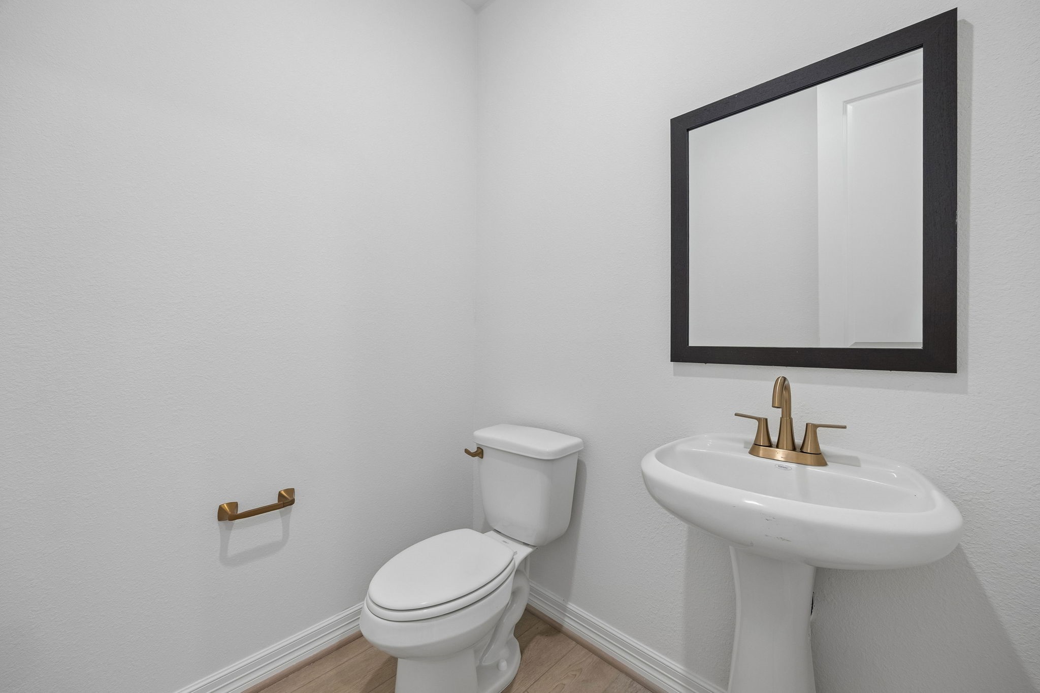 507 Selaura Drive Property Photo 25
