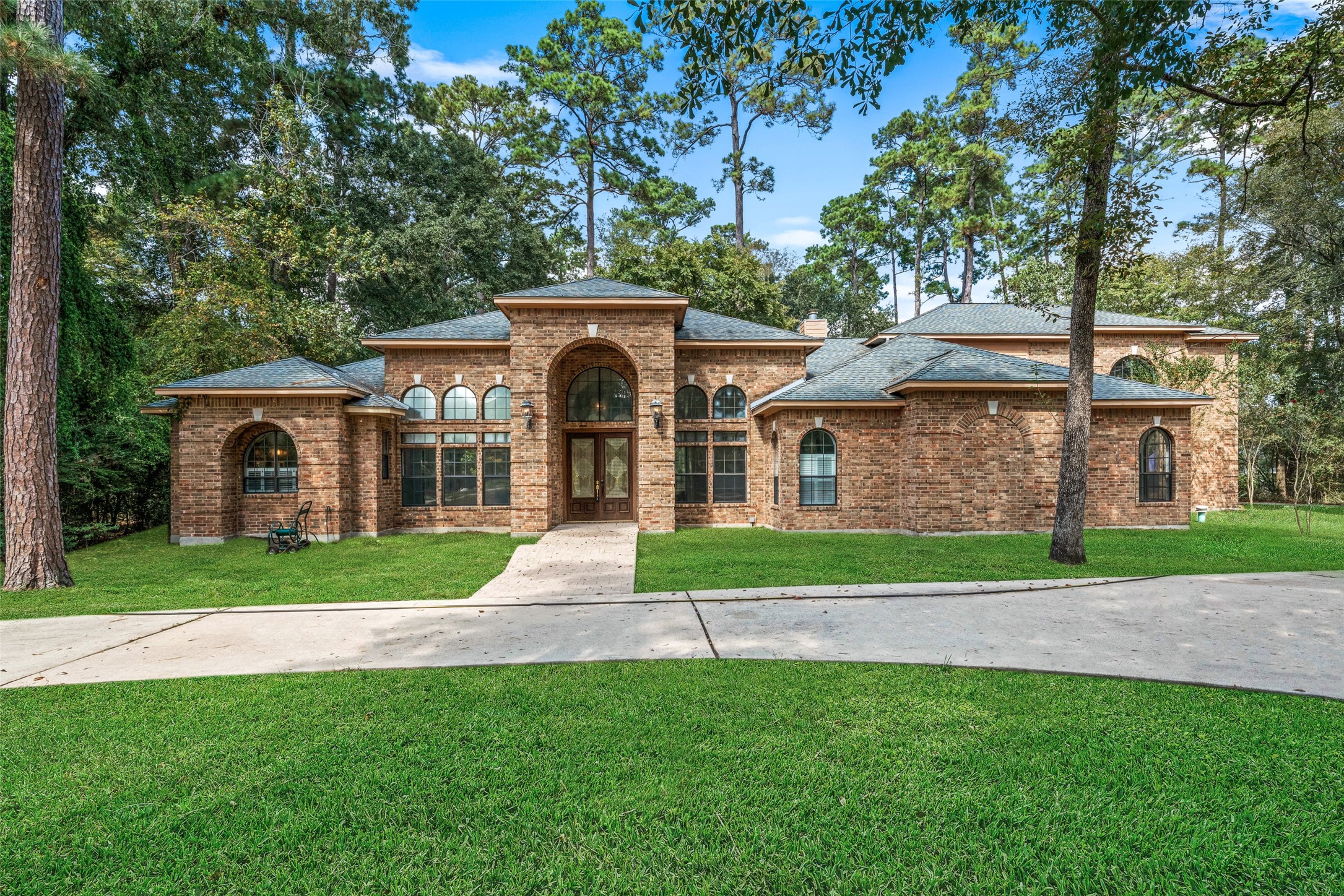 10331 Happy Trail Property Photo 1