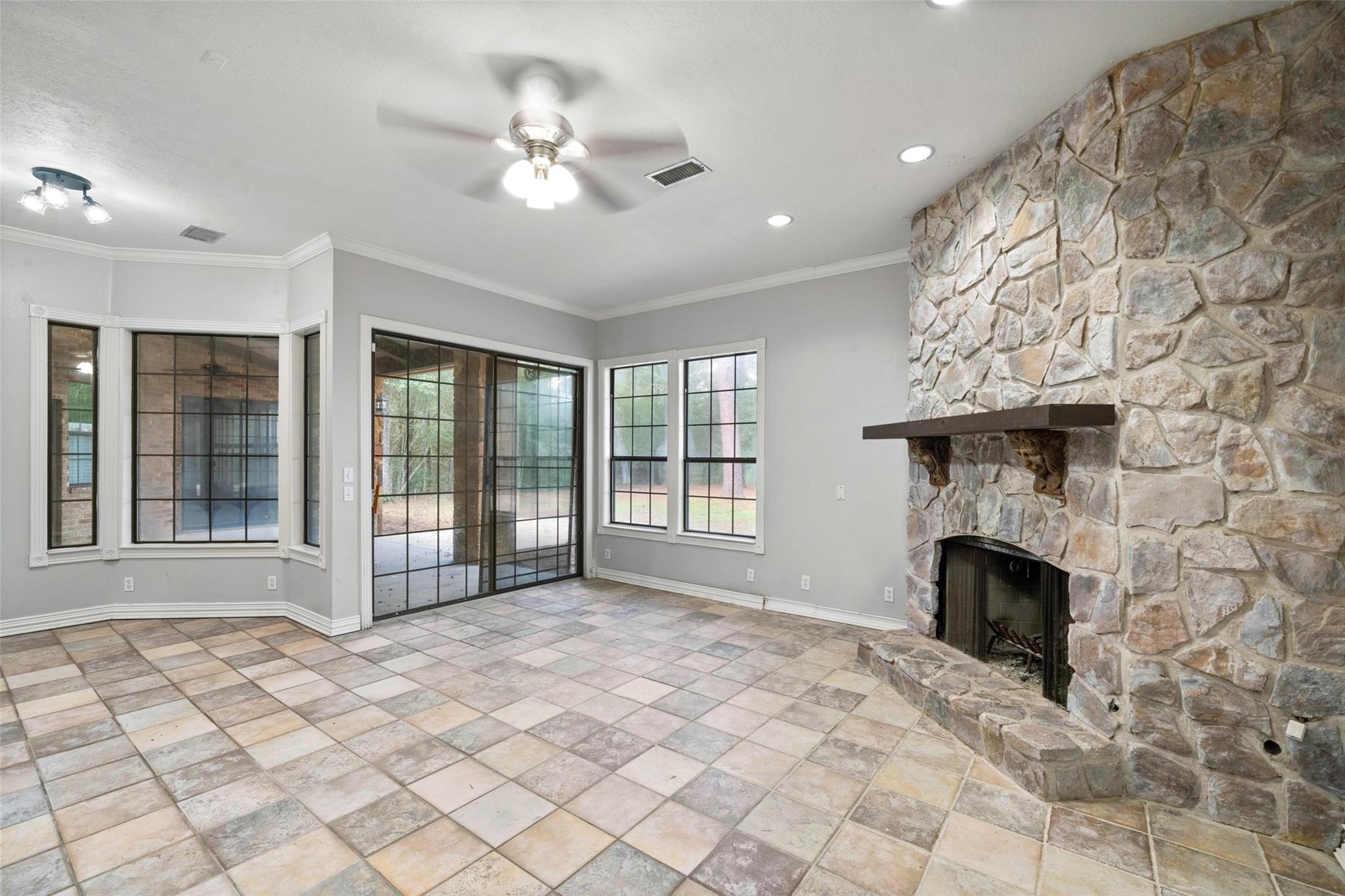 10331 Happy Trail Property Photo 16