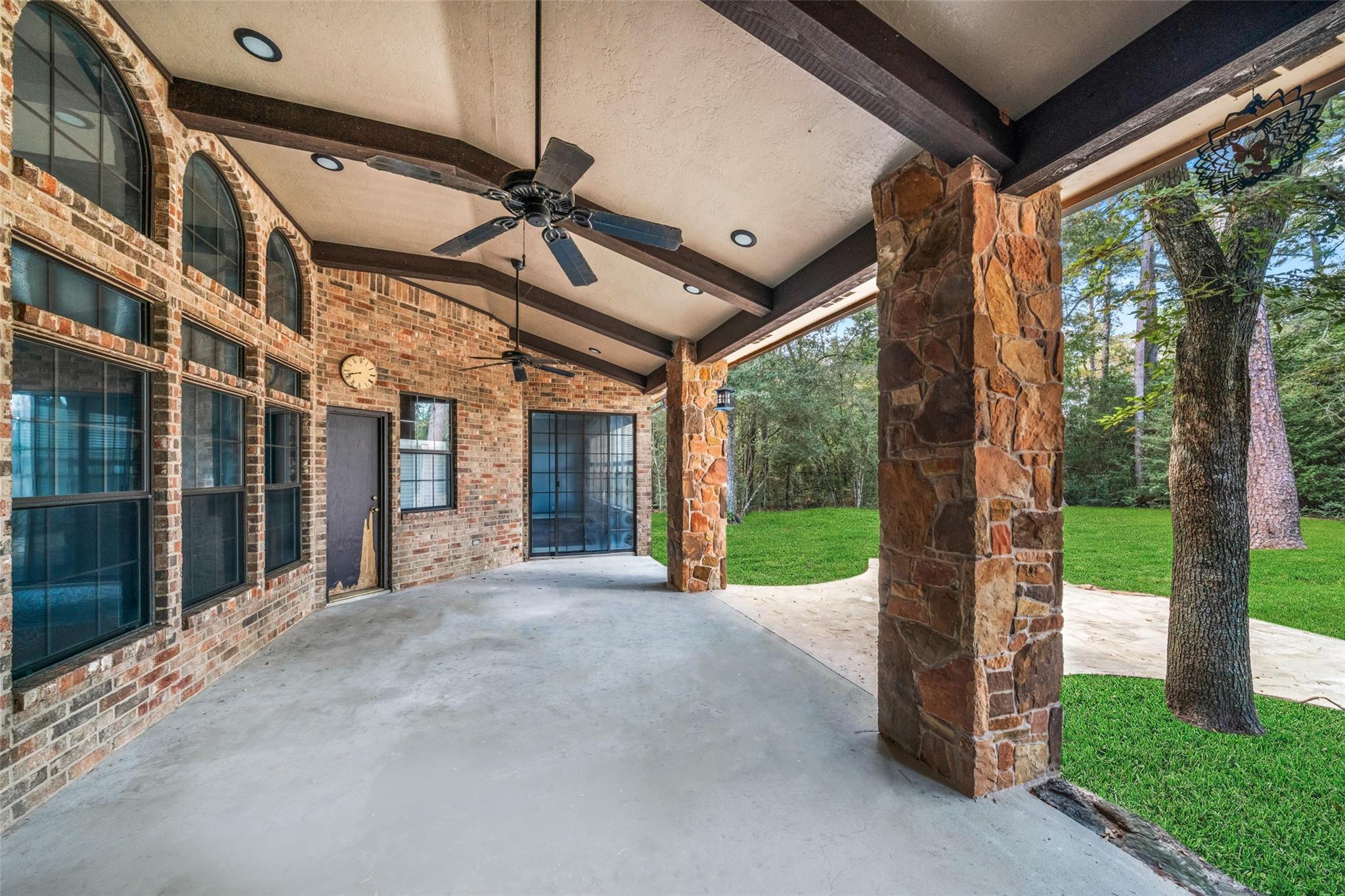 10331 Happy Trail Property Photo 32