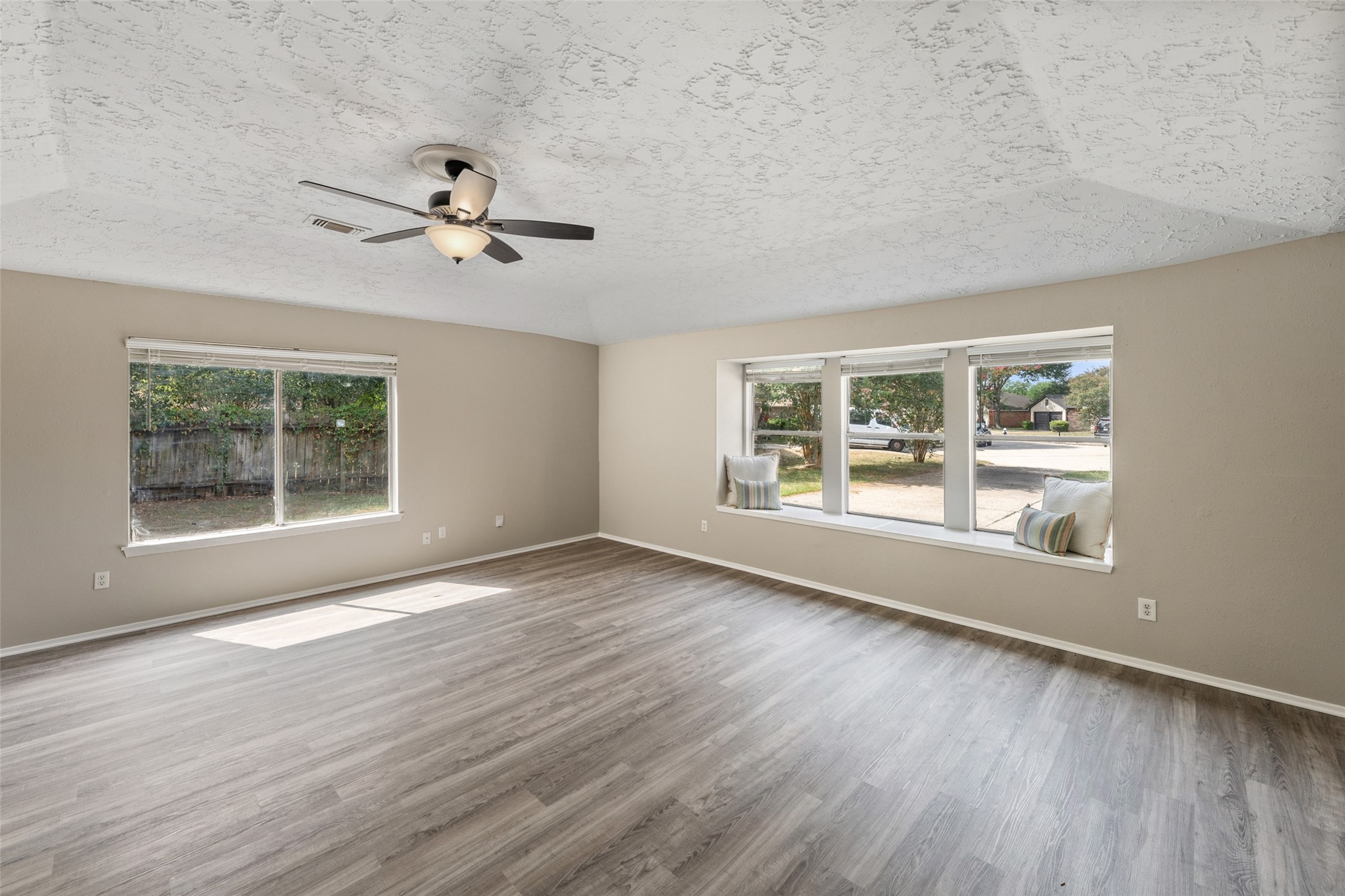 21018 Verdecove Lane Property Photo 11