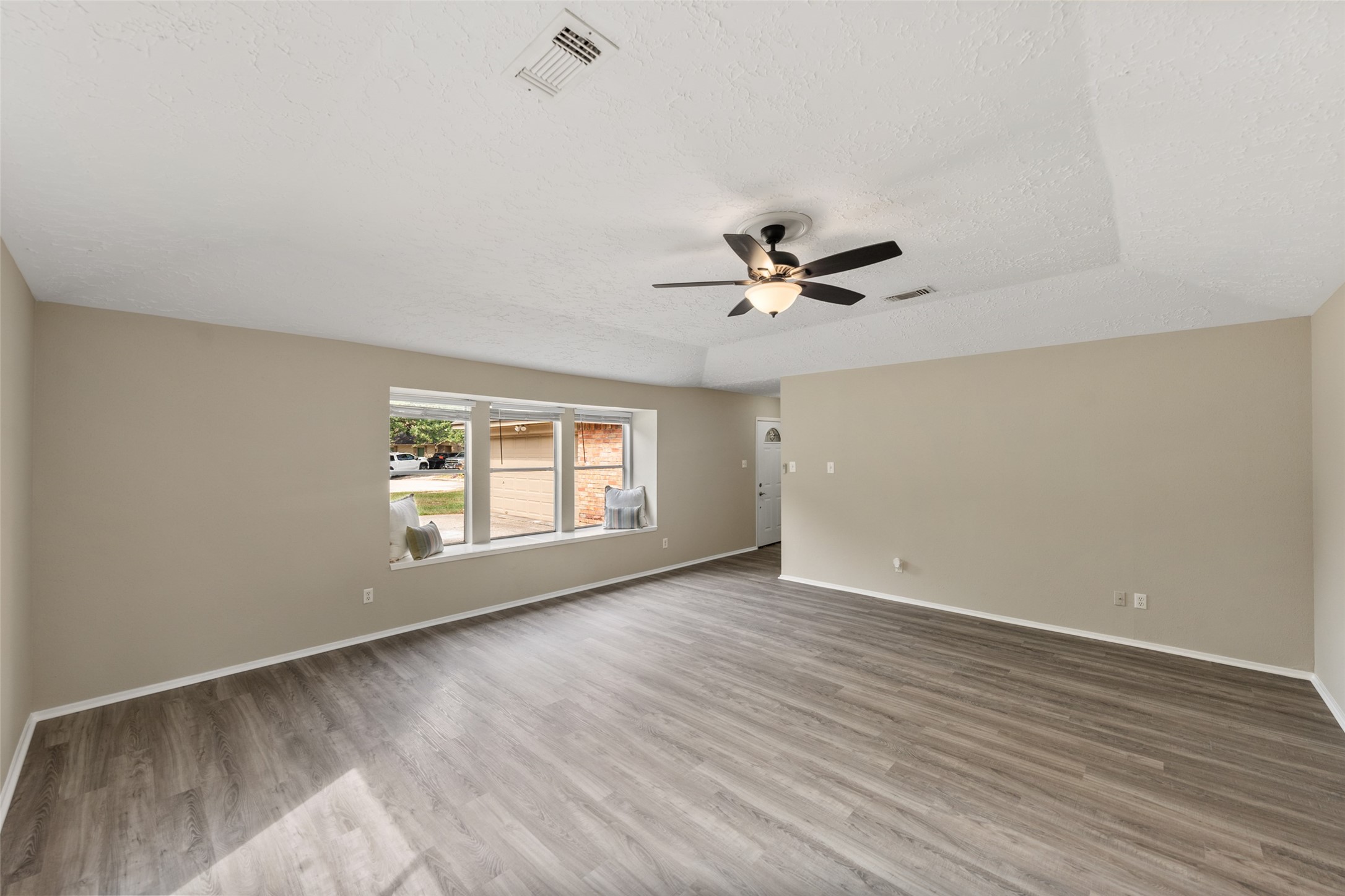 21018 Verdecove Lane Property Photo 12