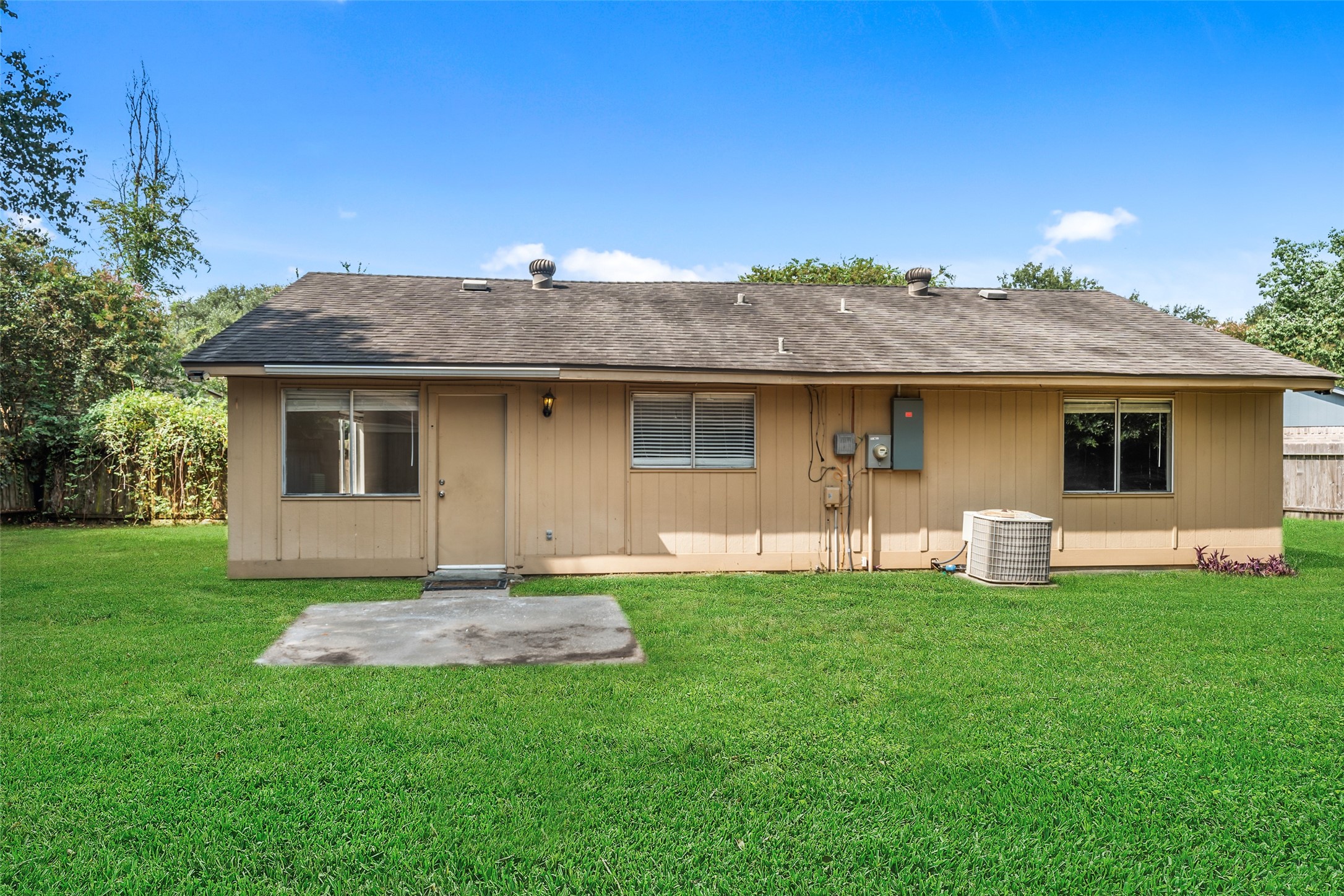 21018 Verdecove Lane Property Photo 22