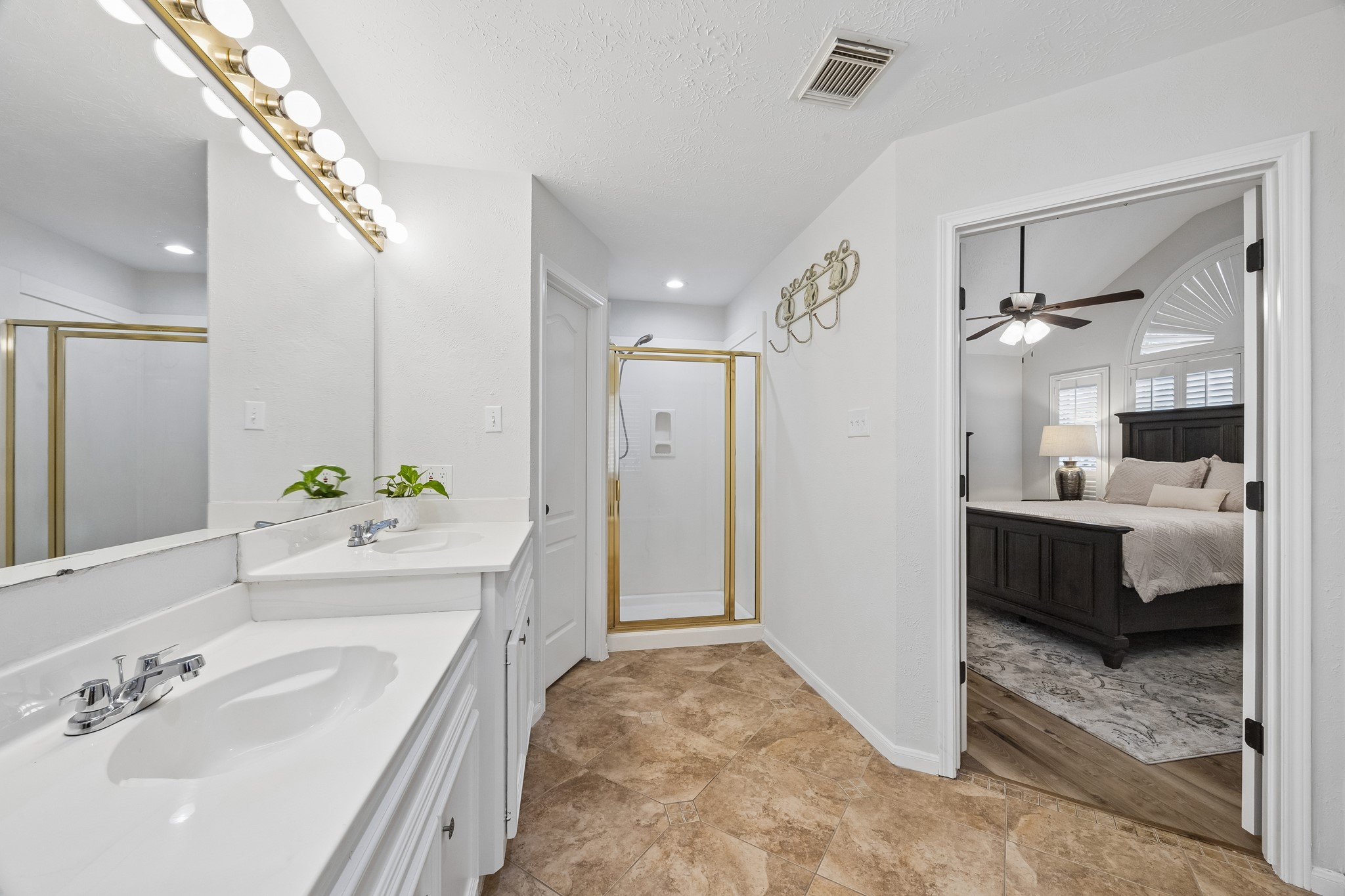 6407 Avenel Drive Property Photo 28