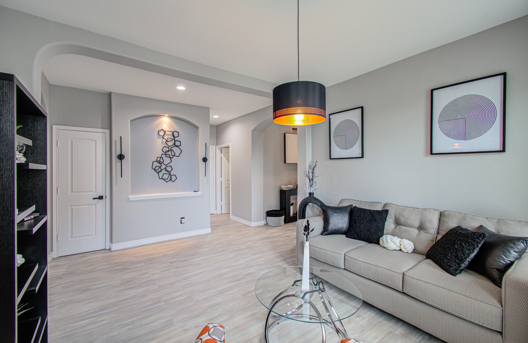 24503 Rossmore Hill Court Property Photo 8