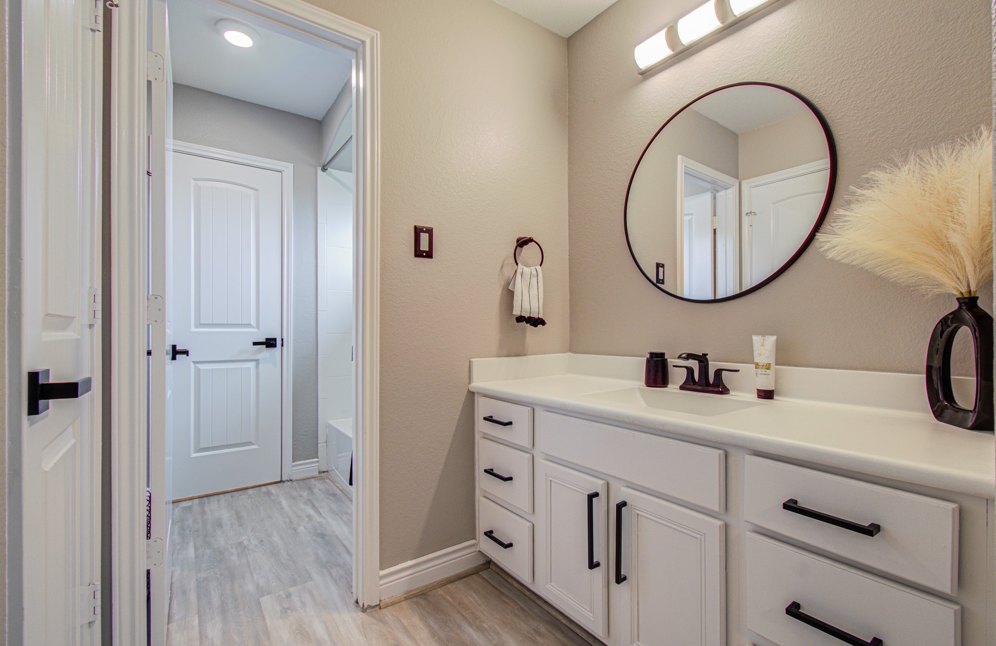 24503 Rossmore Hill Court Property Photo 38