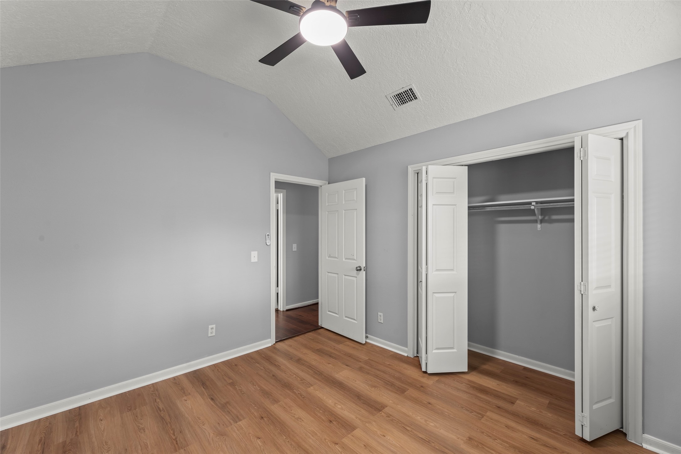 1019 Sugar Mountain Court Property Photo 24