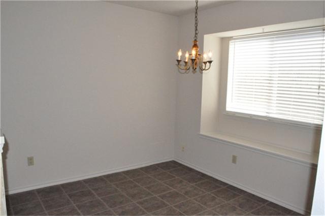 2119 Fountain Drive Property Photo 6
