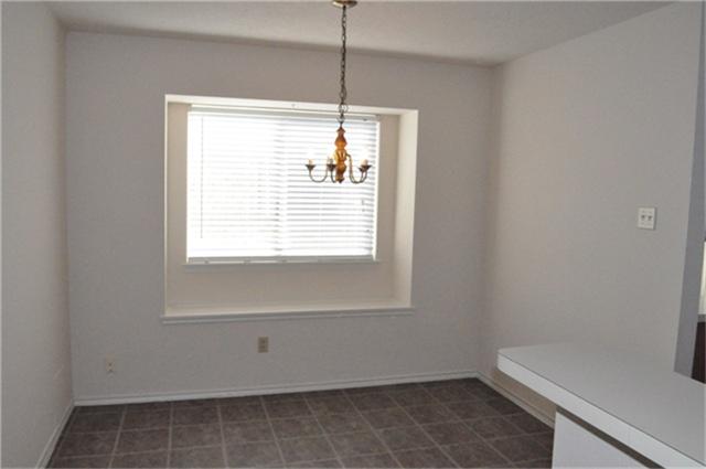2119 Fountain Drive Property Photo 7