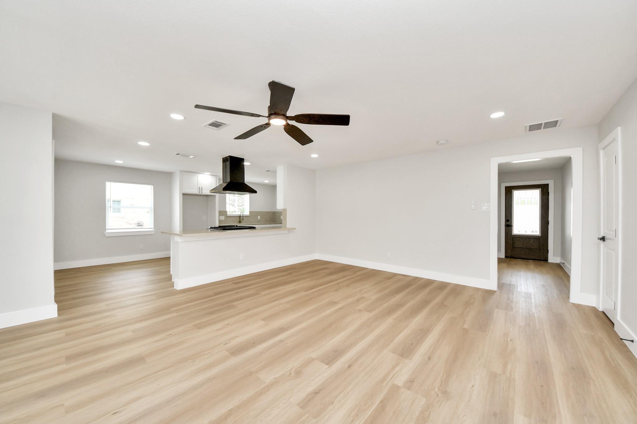 6023 Lattimer Drive, Houston Tx 77035 Property Photo 27