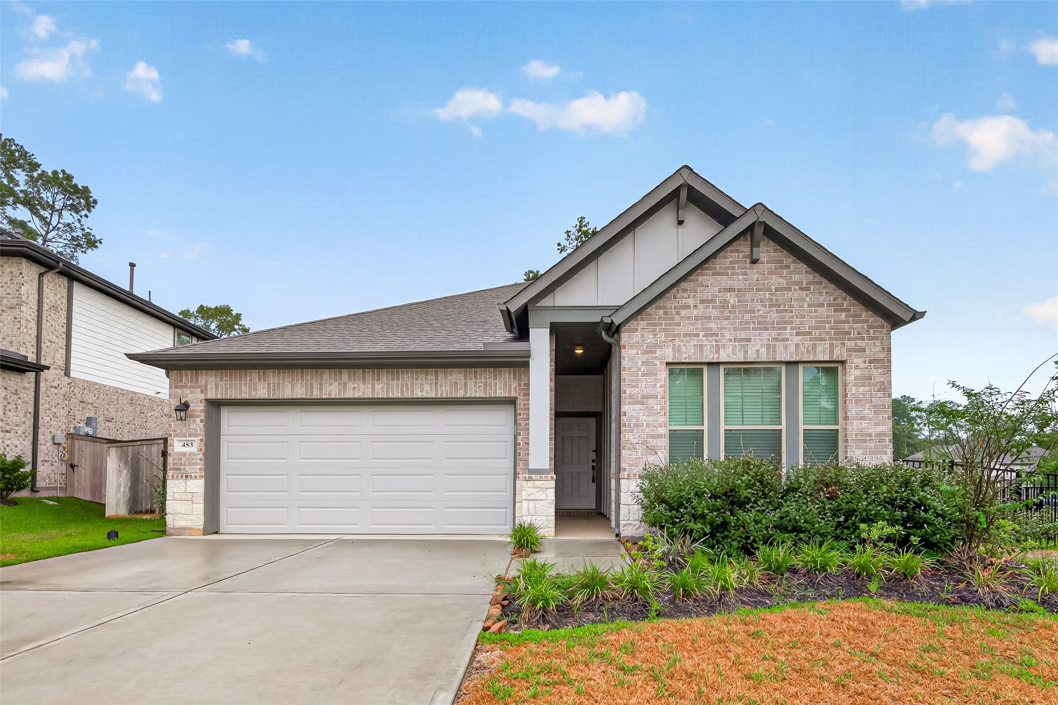 453 Embden Rim Drive Property Photo 1