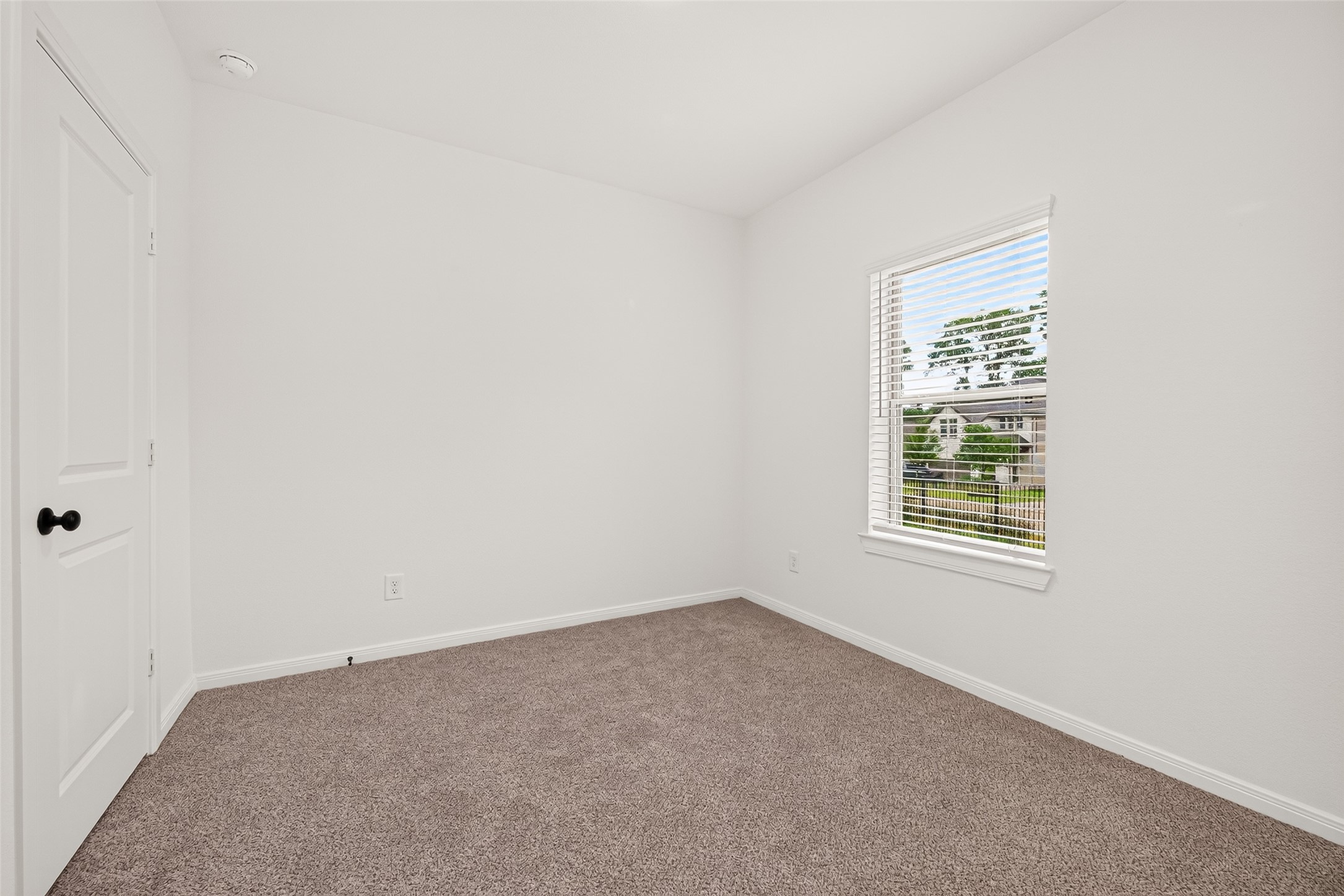 453 Embden Rim Drive Property Photo 26