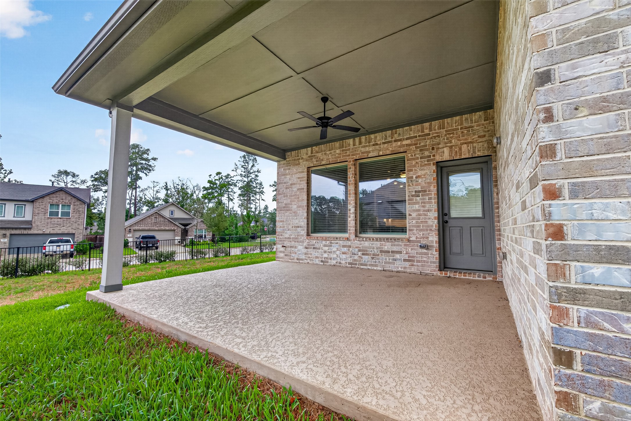 453 Embden Rim Drive Property Photo 28