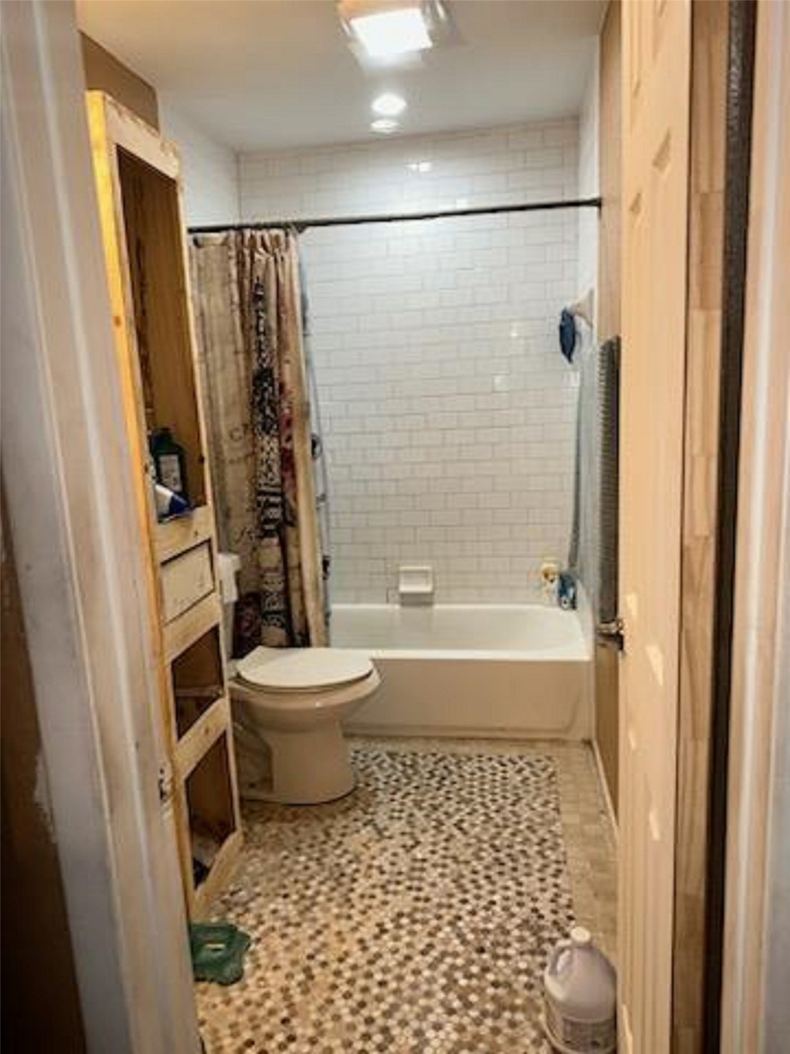 17331 Red Oak Drive 8 Property Photo 10