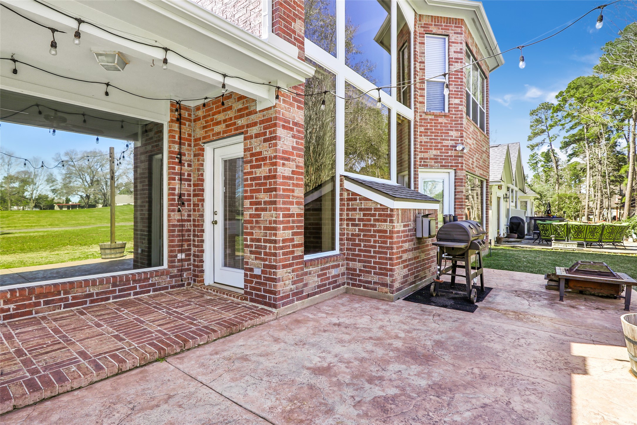 13930 Fountainview Drive Property Photo 35