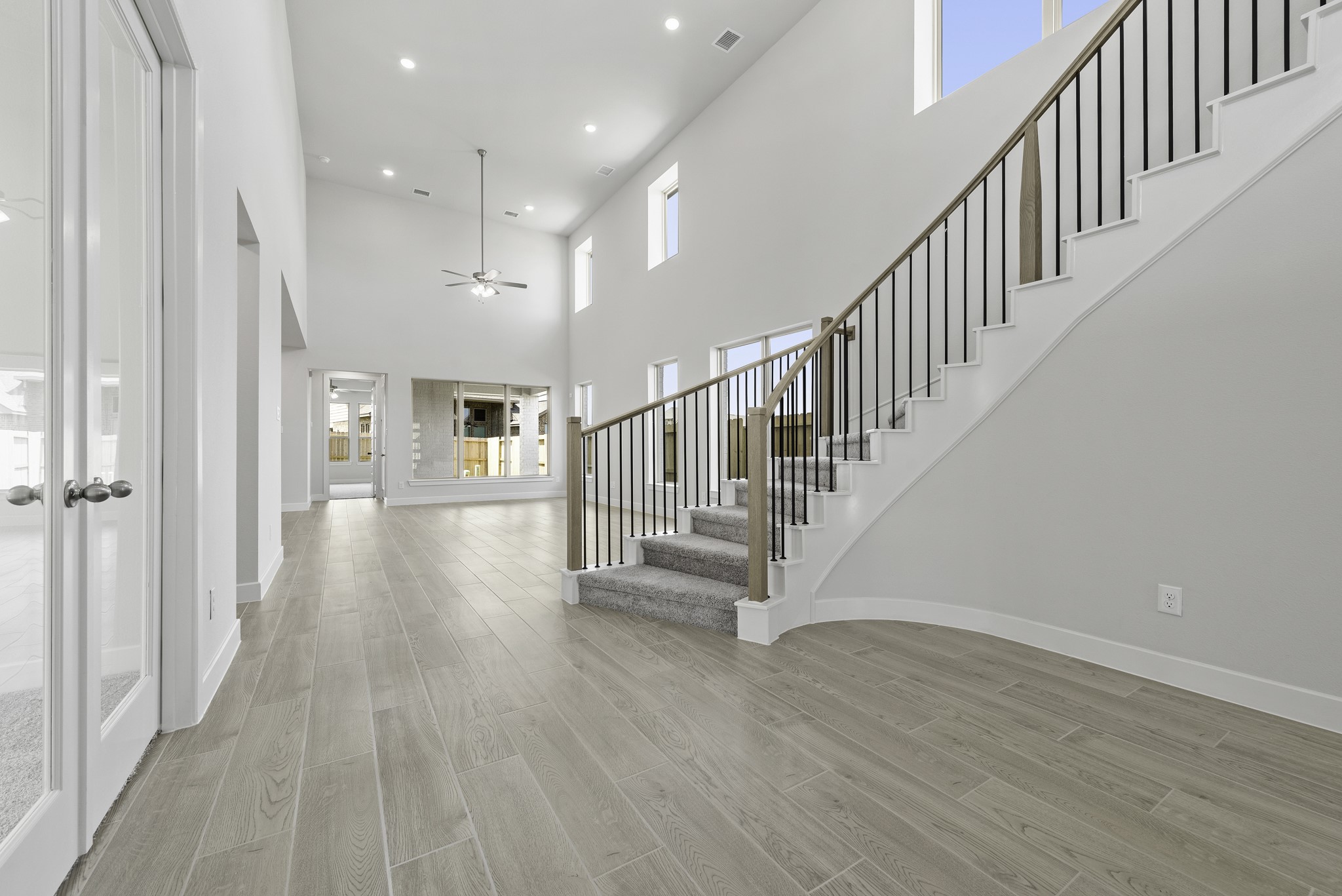 26706 Stardust Meadow Court Property Photo 6