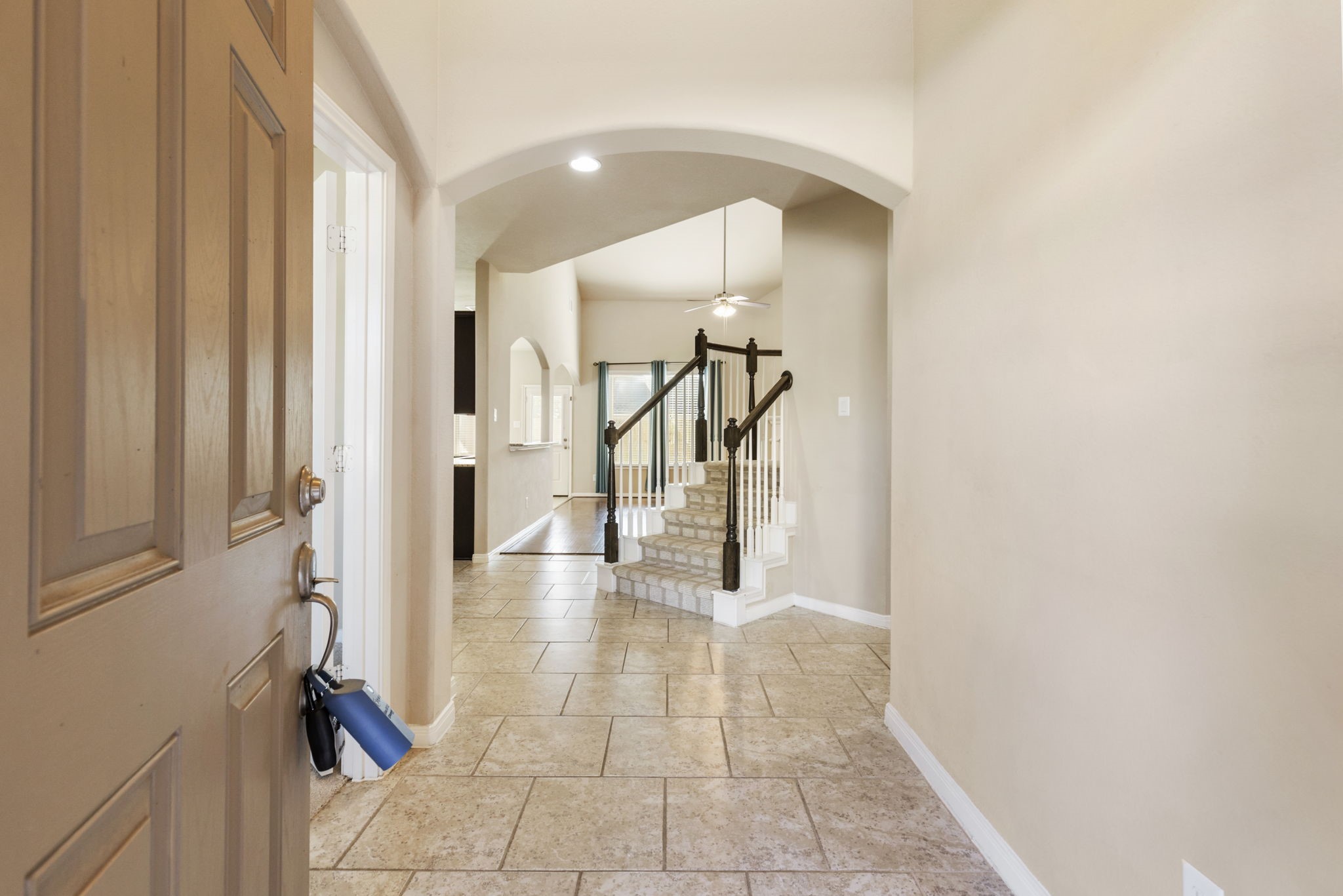 8711 Alicia Drive Property Photo 3
