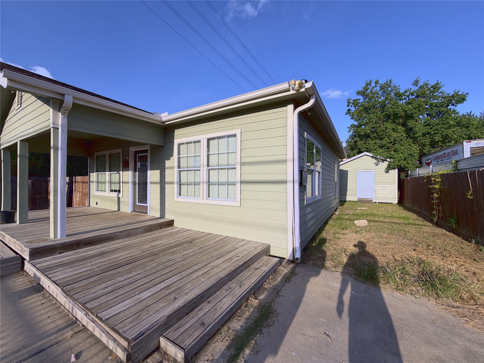 716 74th Street Property Photo 12