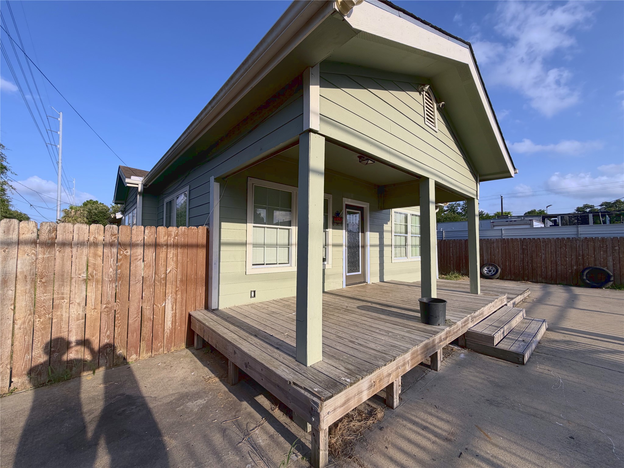 716 74th Street Property Photo 13