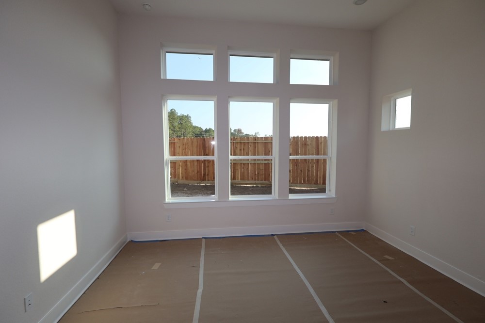 8938 Blackwoods Court Property Photo 9