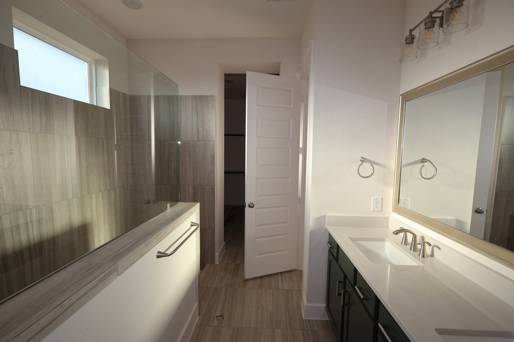 8938 Blackwoods Court Property Photo 10