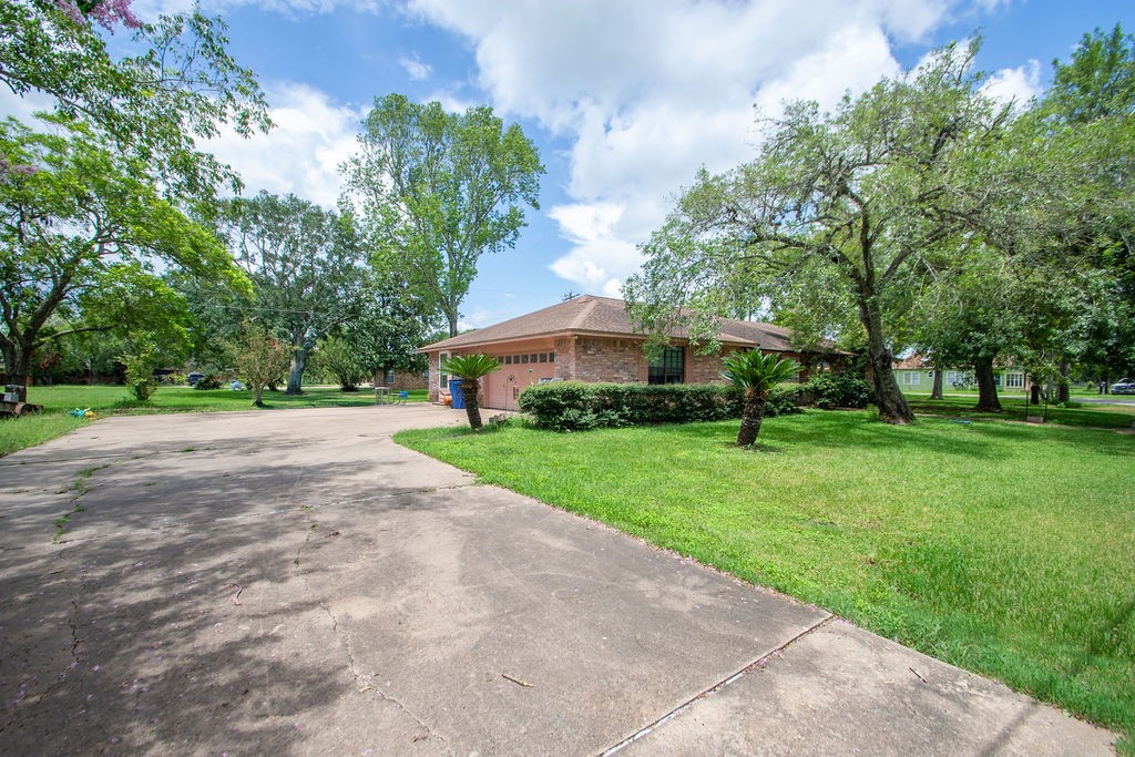 213 Gupton Lane Property Photo