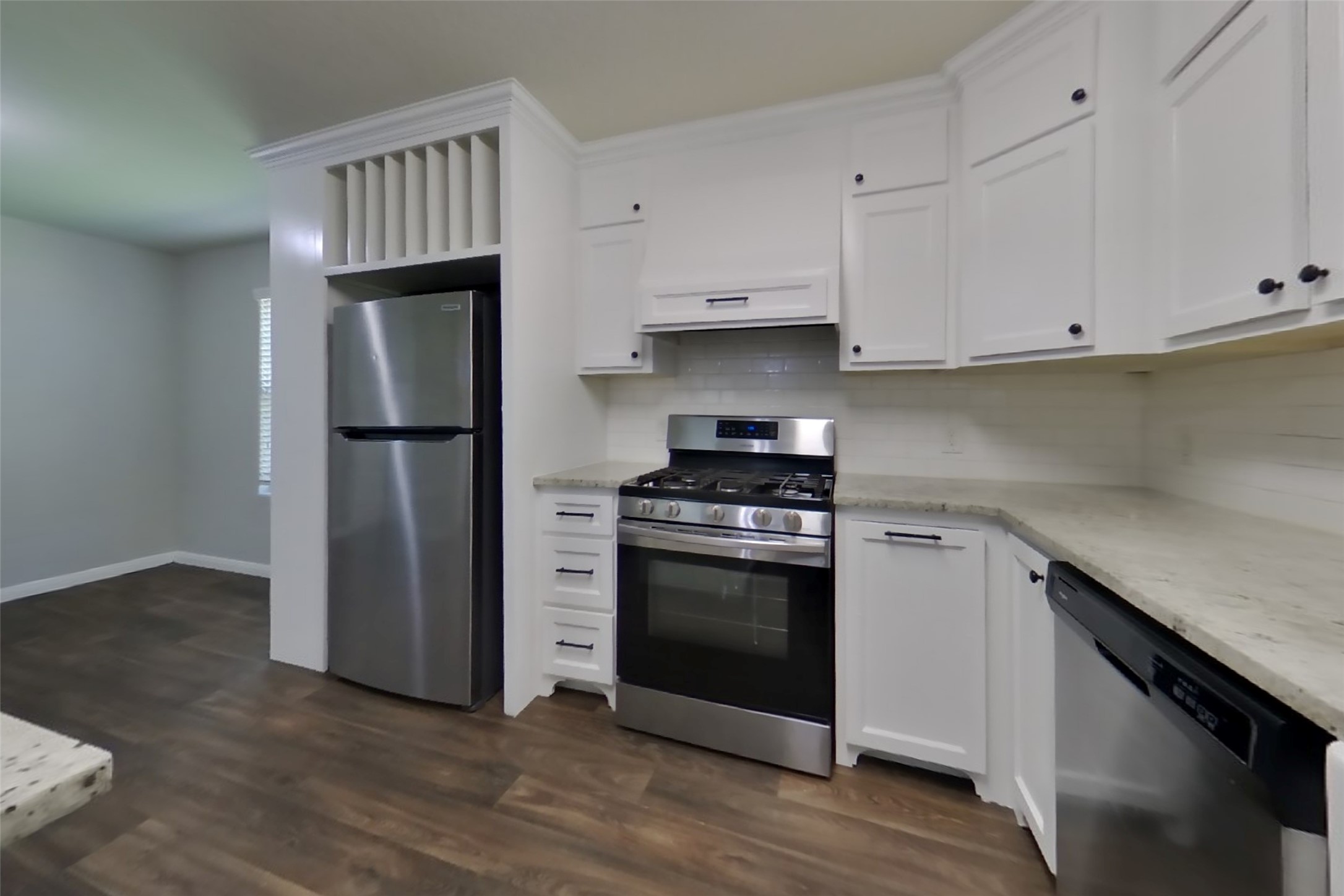 10115 Dawson Hill Lane Property Photo 4