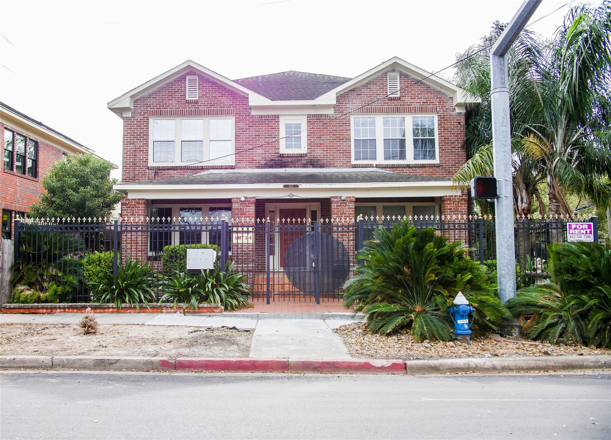 4315 La Branch Street 3 Property Photo 1