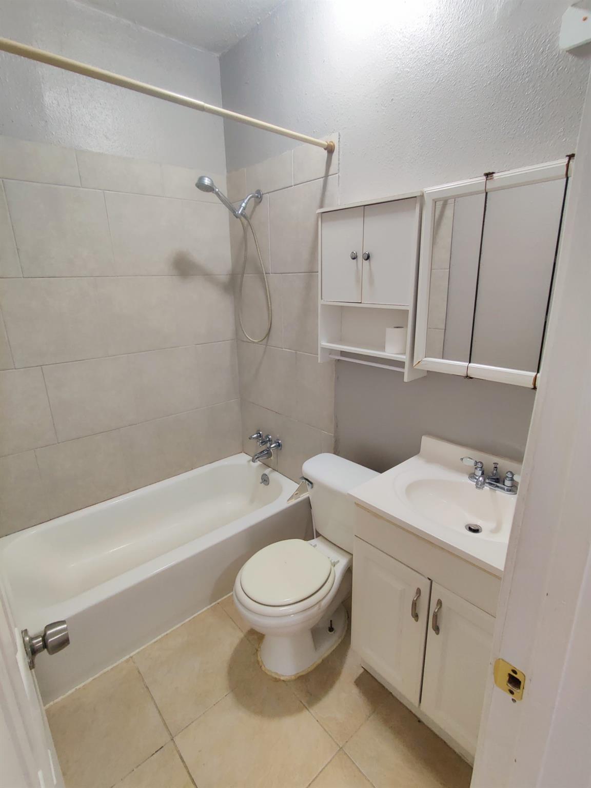 4315 La Branch Street 3 Property Photo 11
