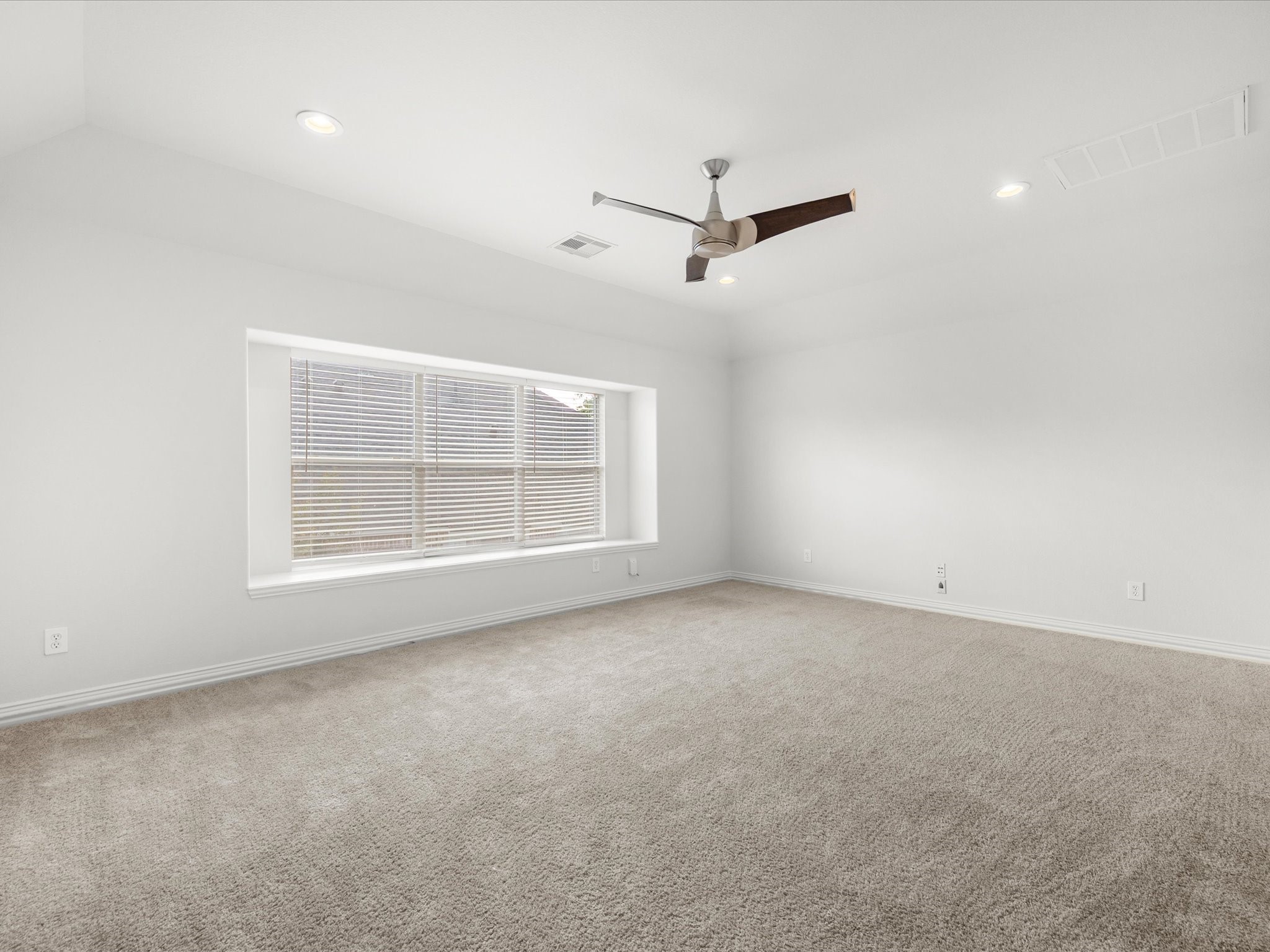 323 Arbor Ridge Lane Property Photo 30