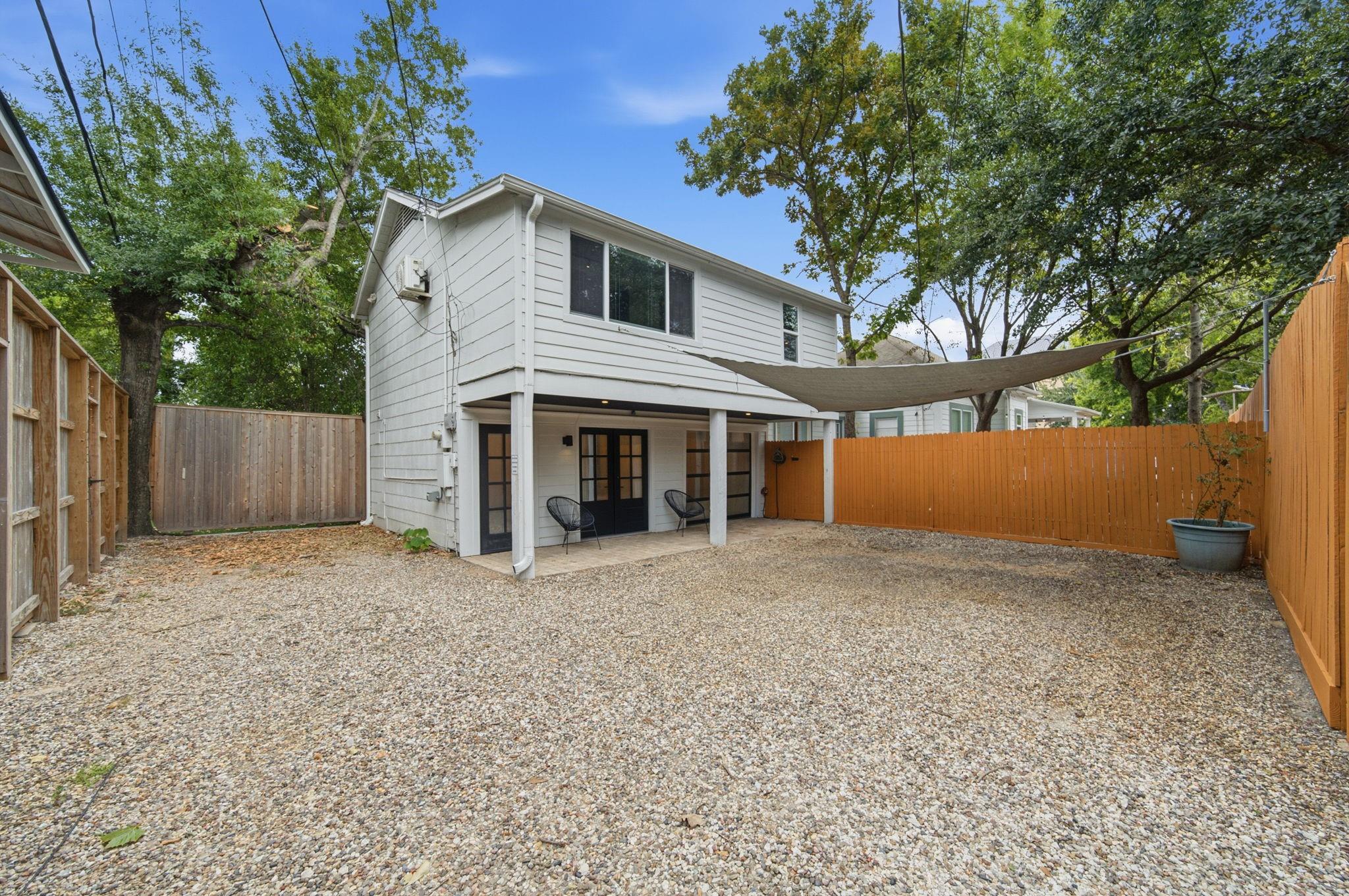 405 1/2 Vincent Street, Houston TX 77009 Property Photo 1