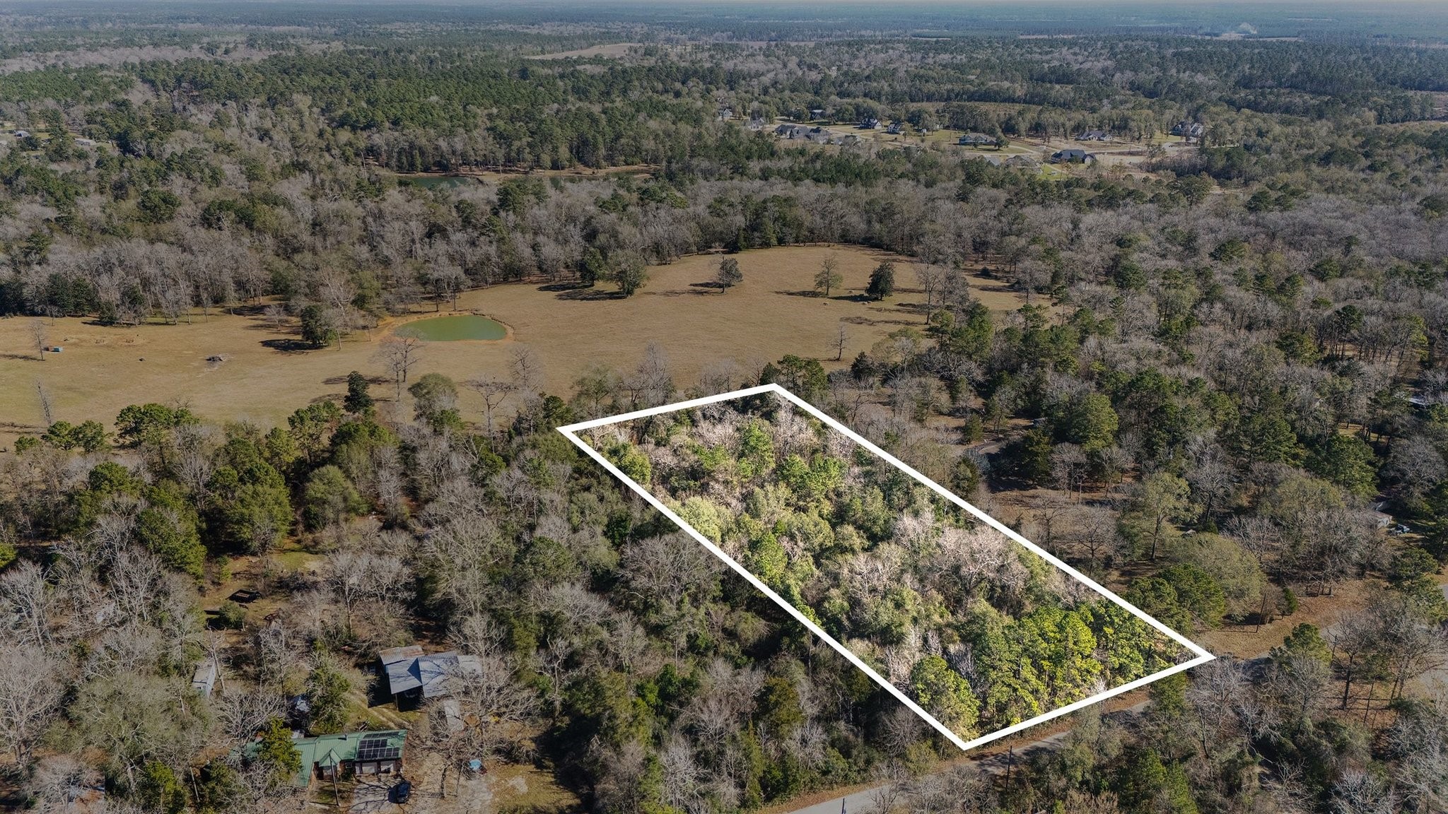 15685 Mckay Road Property Photo 1