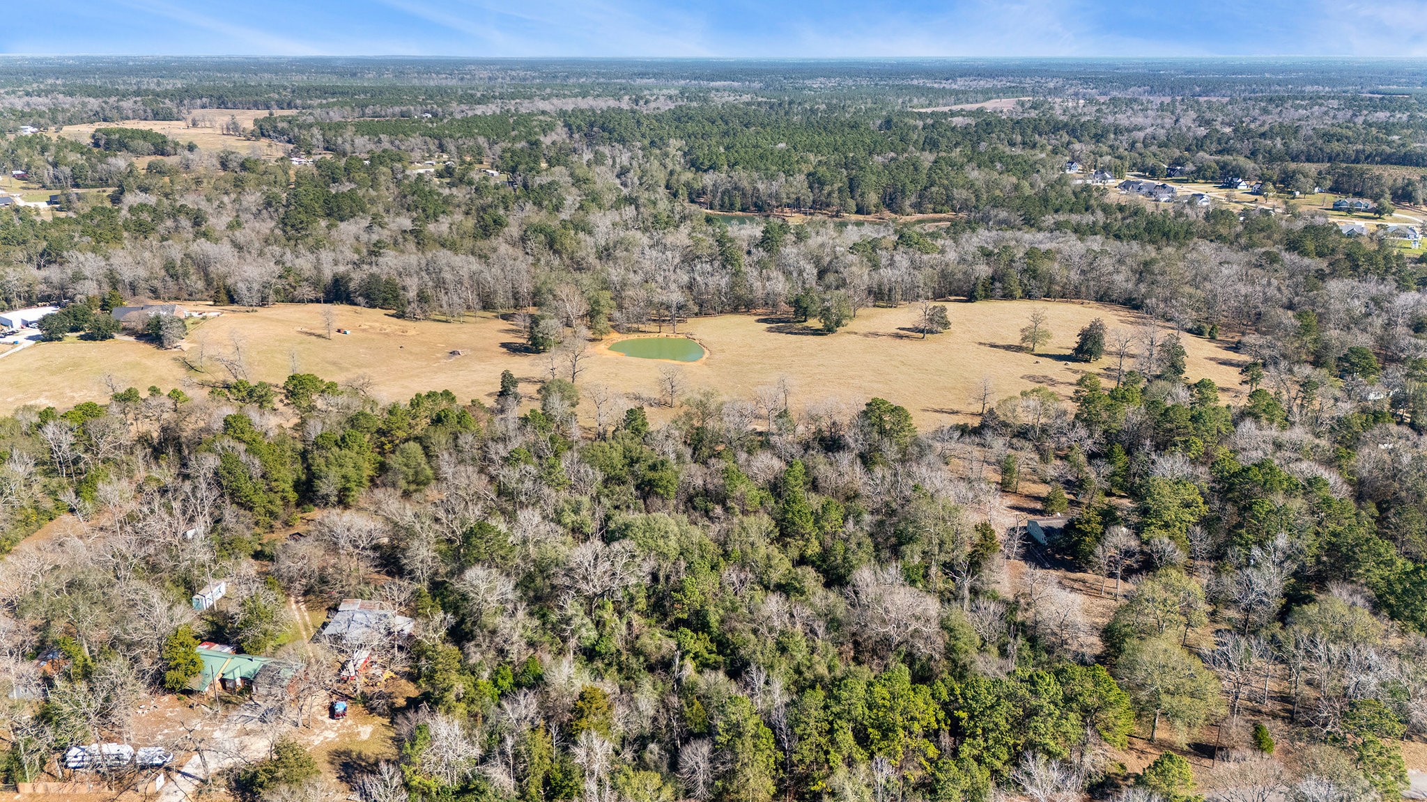 15685 Mckay Road Property Photo 6